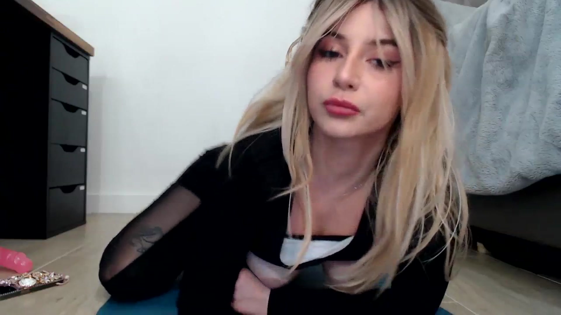 Gallery image thumbnail from iplayhardbabe's myfreecams stream on, 08/03/2023, 03:57 image 14 of 20