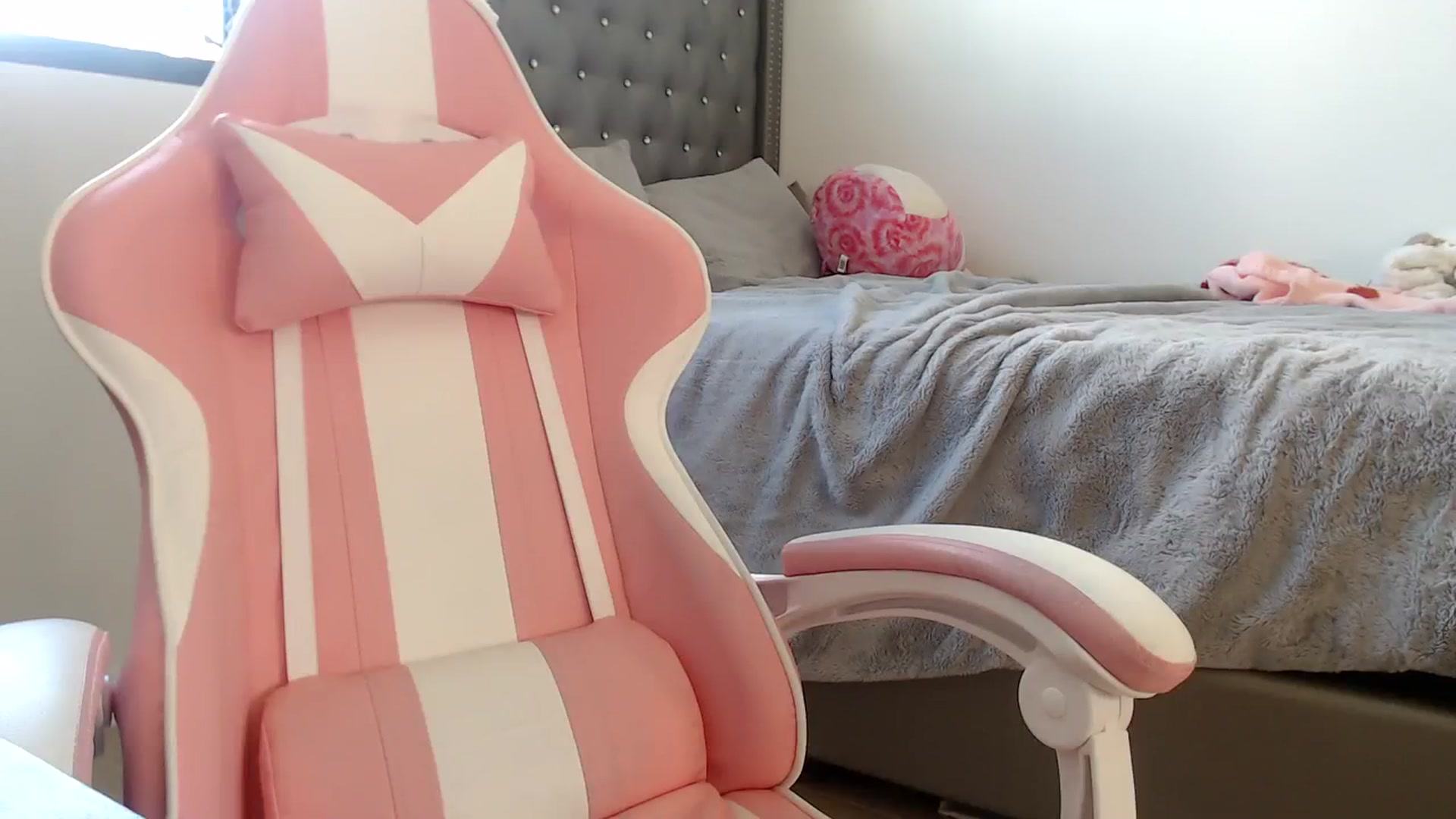 Gallery image thumbnail from iplayhardbabe's myfreecams stream on, 08/12/2023, 19:52 image 19 of 20