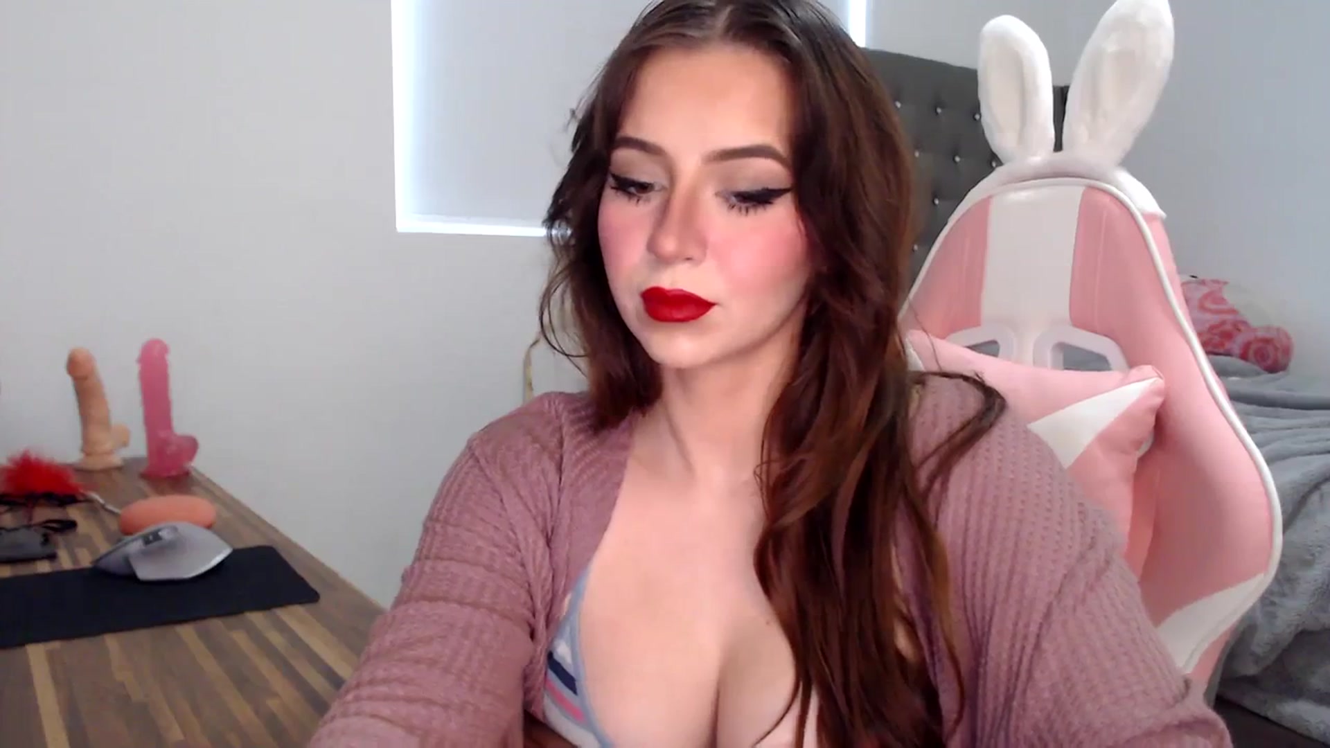 Gallery image thumbnail from iplayhardbabe's myfreecams stream on, 09/23/2023, 21:50 image 5 of 20
