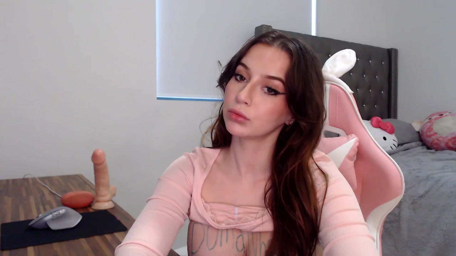 Gallery image thumbnail from iplayhardbabe's myfreecams stream on, 10/23/2023, 22:41 image 18 of 20