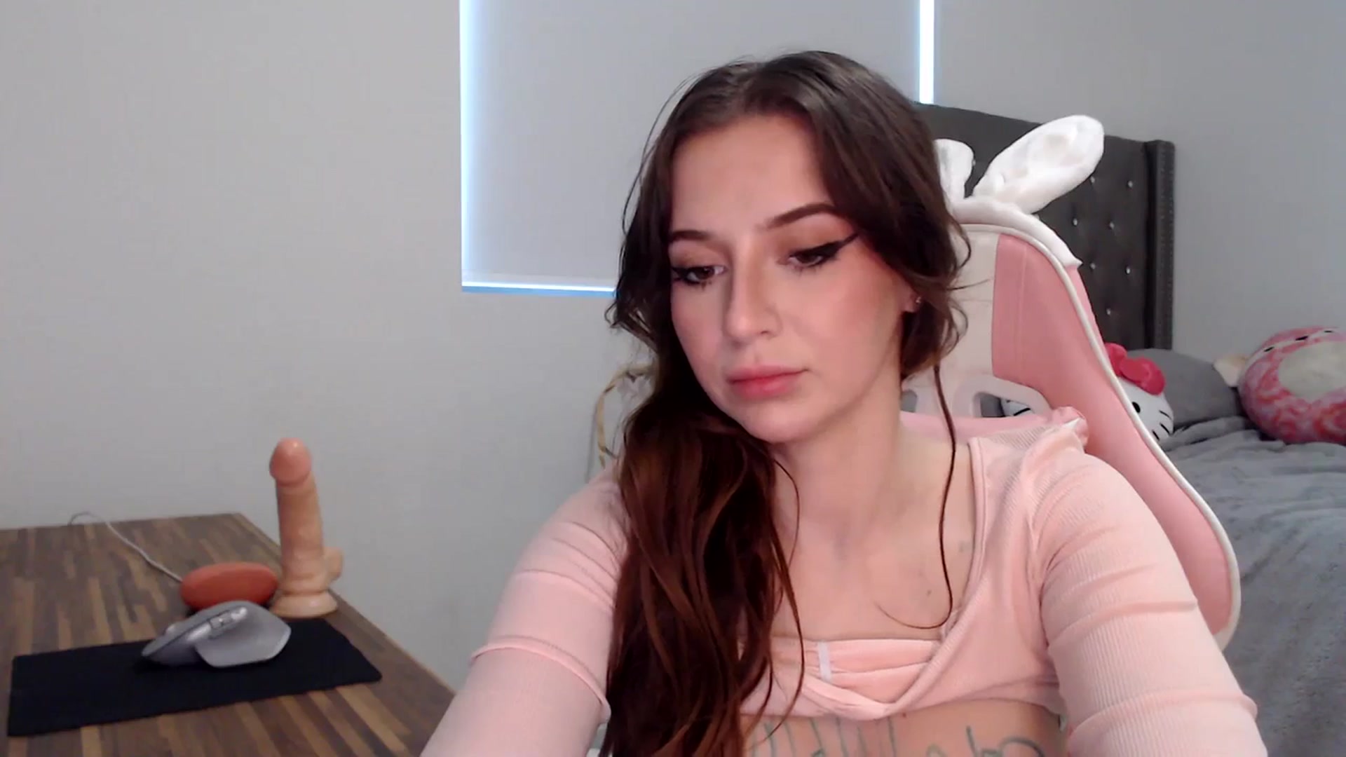 Gallery image thumbnail from iplayhardbabe's myfreecams stream on, 10/23/2023, 22:41 image 10 of 20