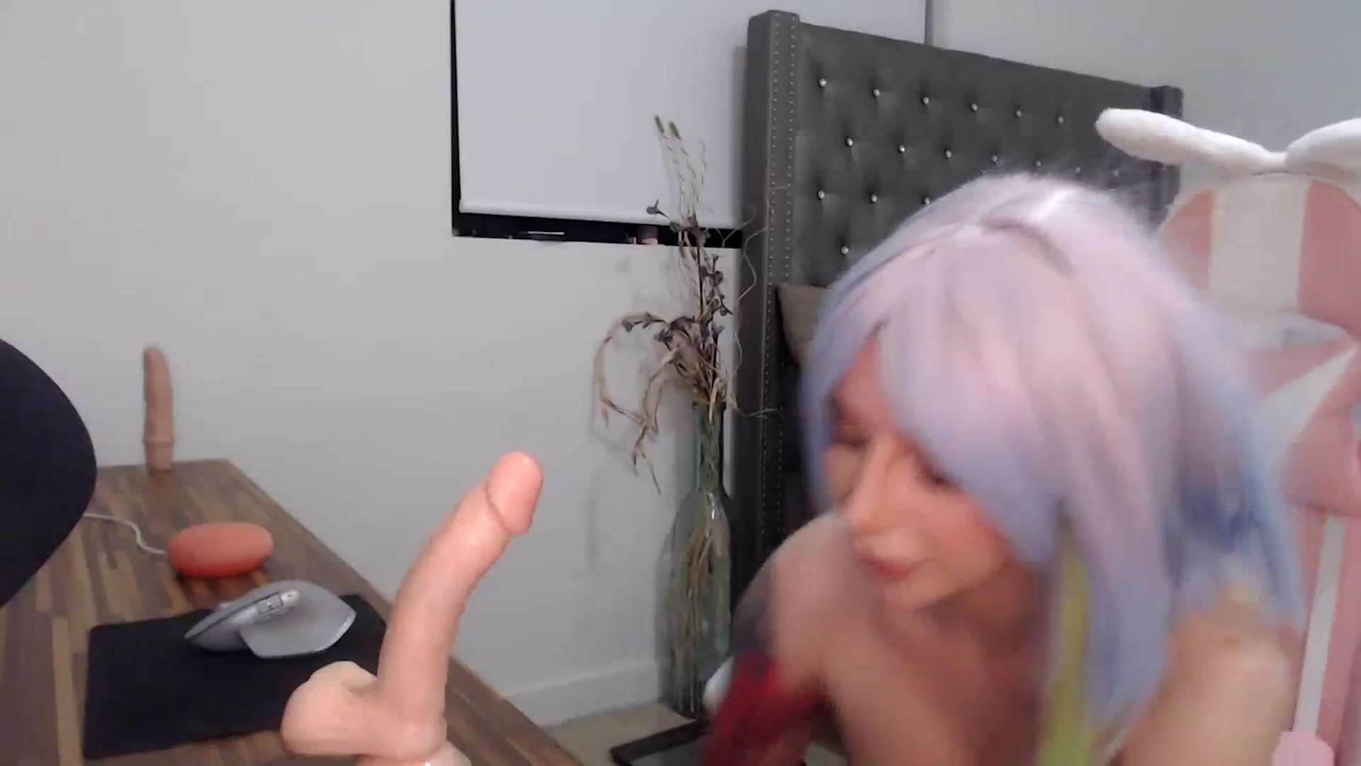Gallery image thumbnail from iplayhardbabe's myfreecams stream on, 11/30/2023, 24:41 image 15 of 20
