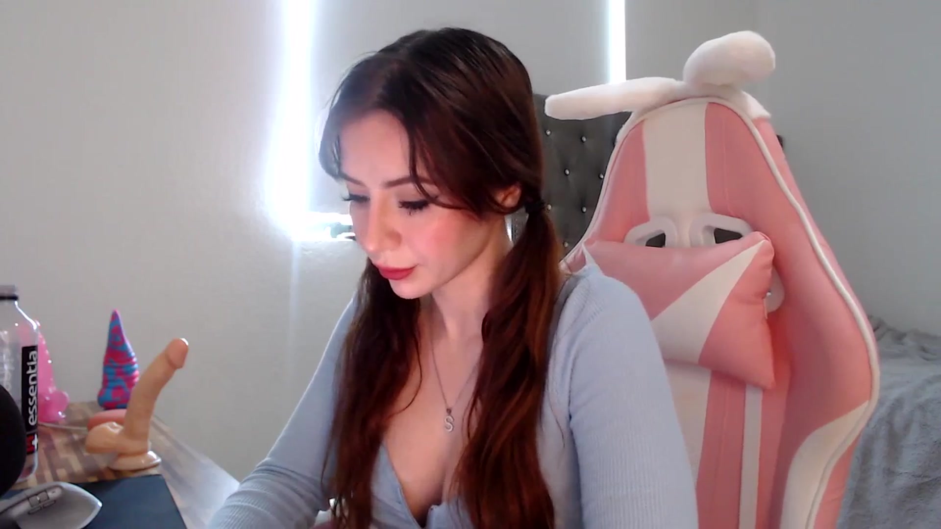 Gallery image thumbnail from iplayhardbabe's myfreecams stream on, 12/09/2023, 19:23 image 3 of 20