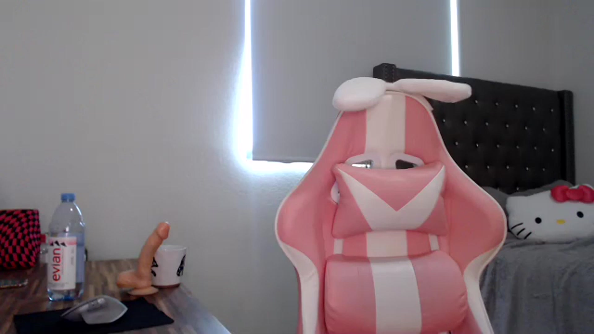 Gallery image thumbnail from iplayhardbabe's myfreecams stream on, 01/07/2024, 20:54 image 20 of 20