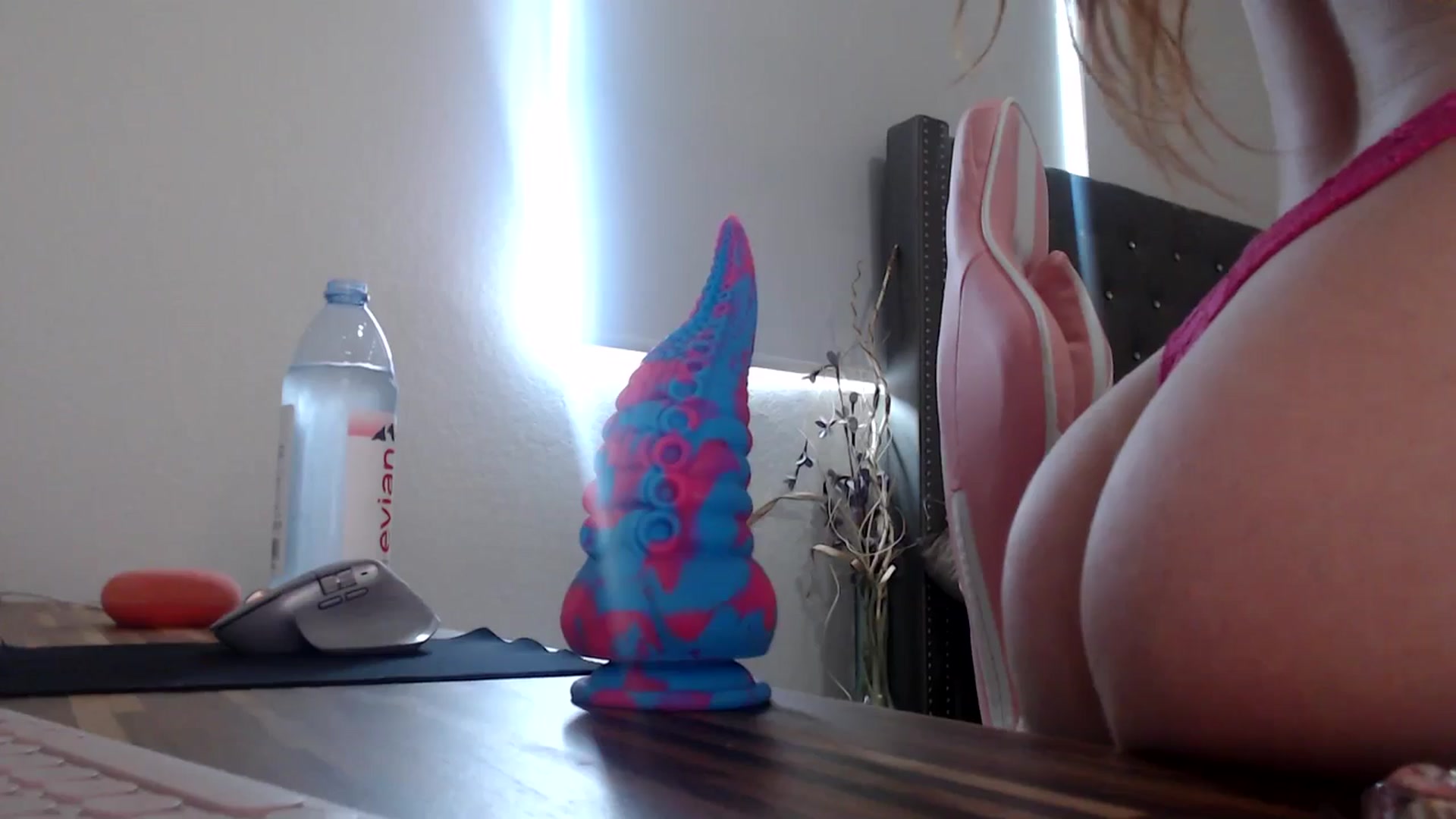 Gallery image thumbnail from iplayhardbabe's myfreecams stream on, 01/09/2024, 19:55 image 4 of 20