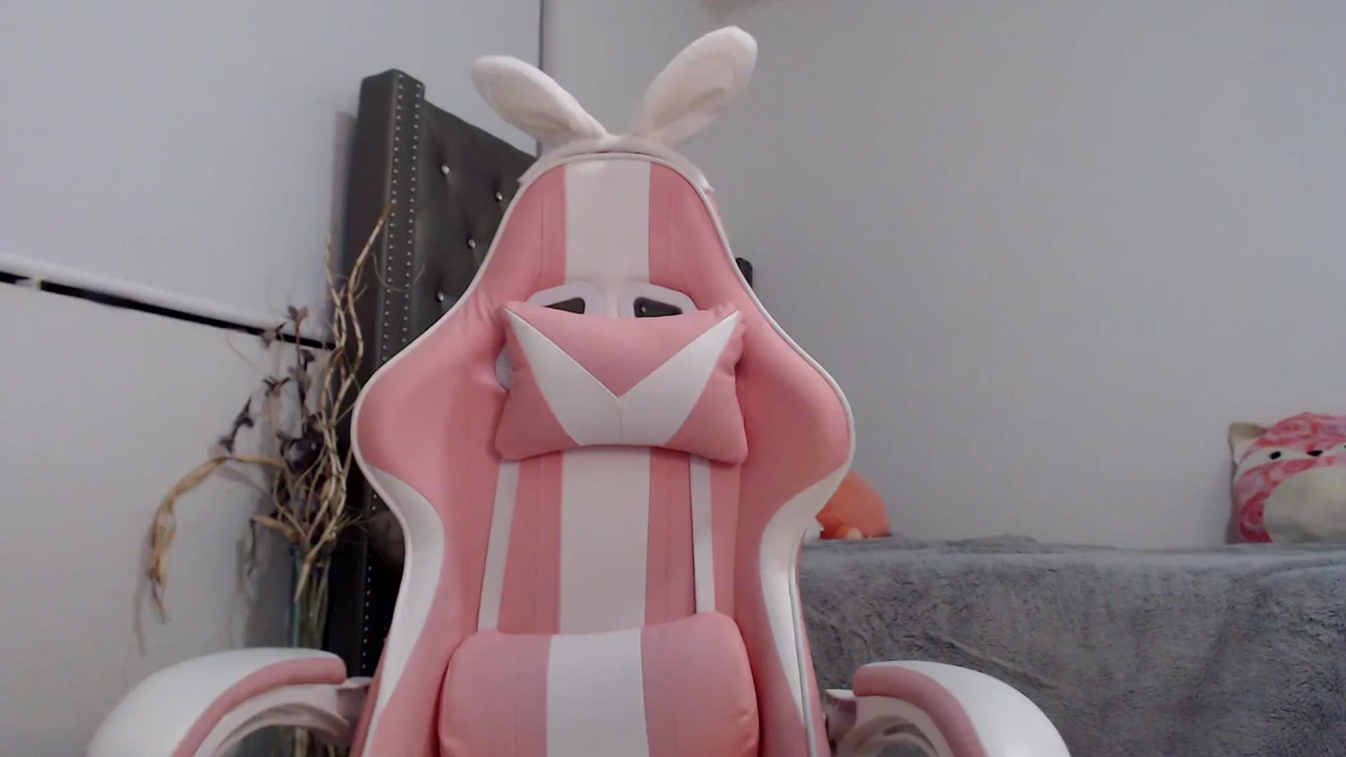 Gallery image thumbnail from iplayhardbabe's myfreecams stream on, 01/17/2024, 24:01 image 8 of 20