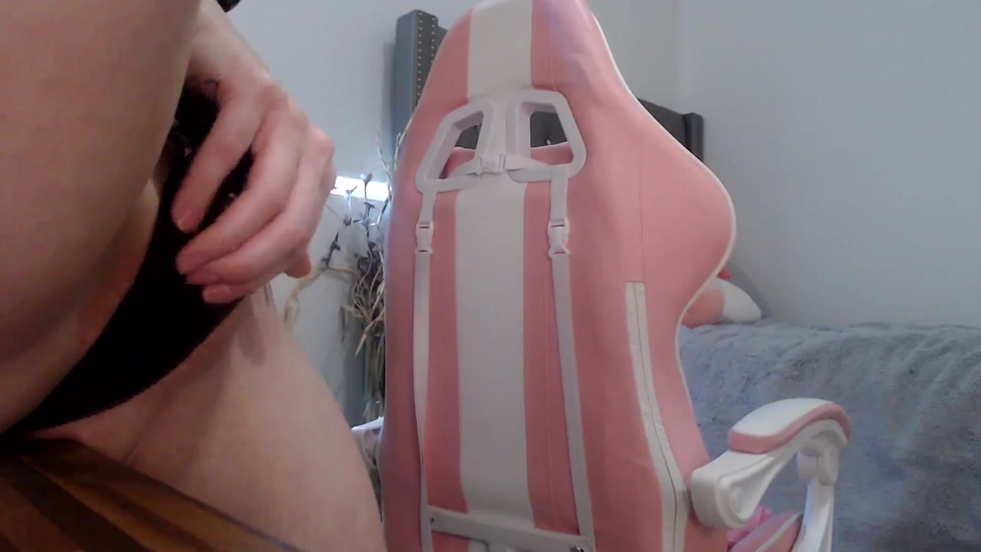Gallery image thumbnail from iplayhardbabe's myfreecams stream on, 01/23/2024, 19:38 image 16 of 20