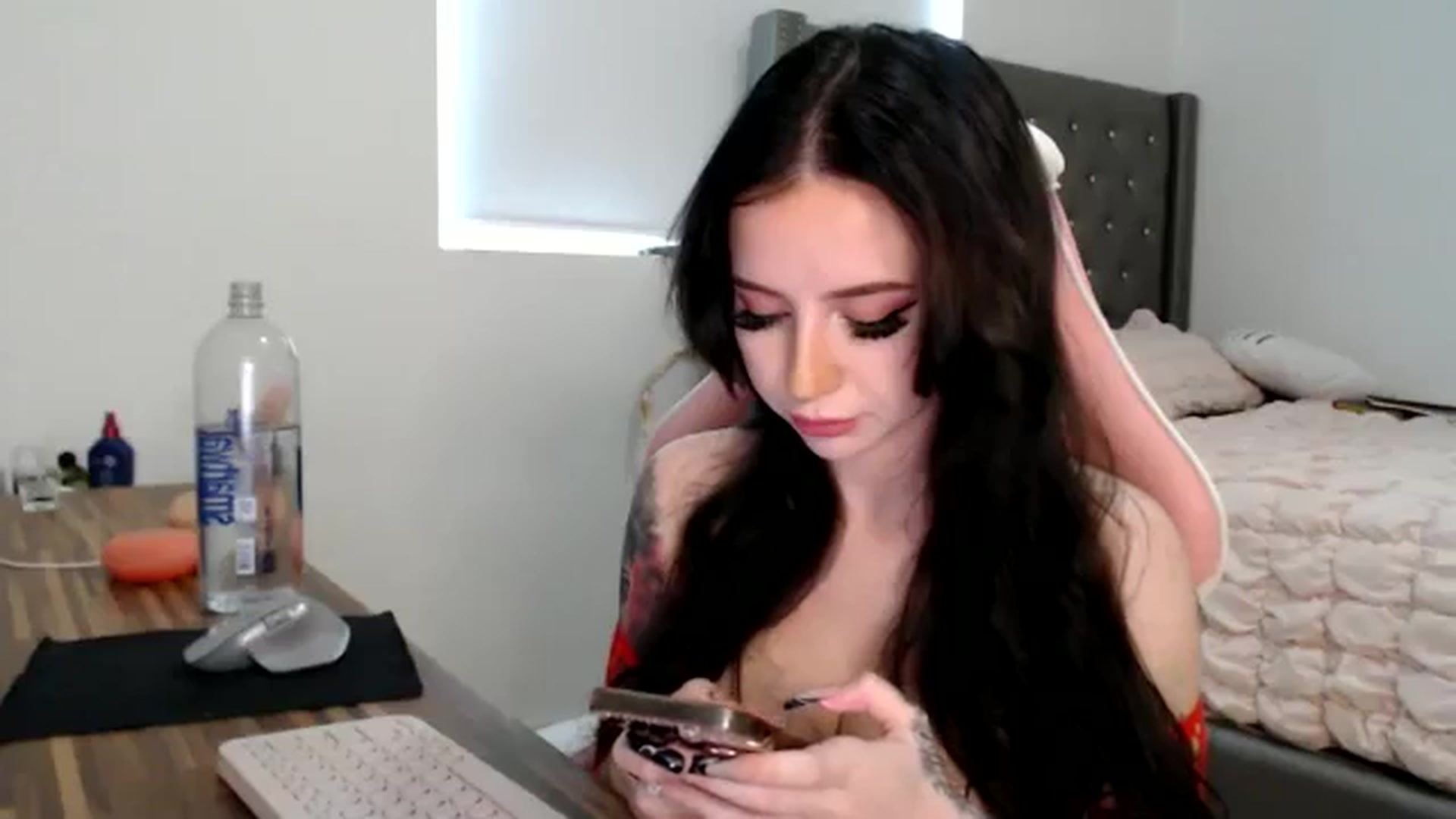 Gallery image thumbnail from iplayhardbabe's myfreecams stream on, 06/07/2024, 19:35 image 4 of 20