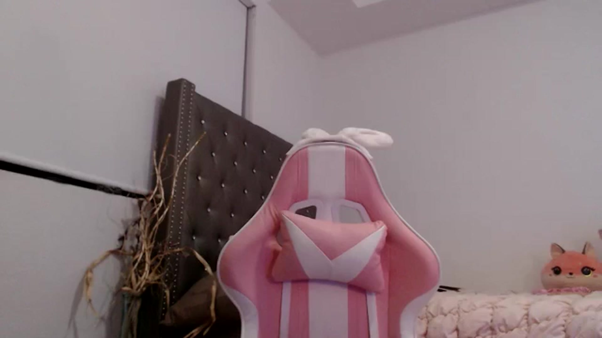Gallery image thumbnail from iplayhardbabe's myfreecams stream on, 06/08/2024, 08:46 image 19 of 20