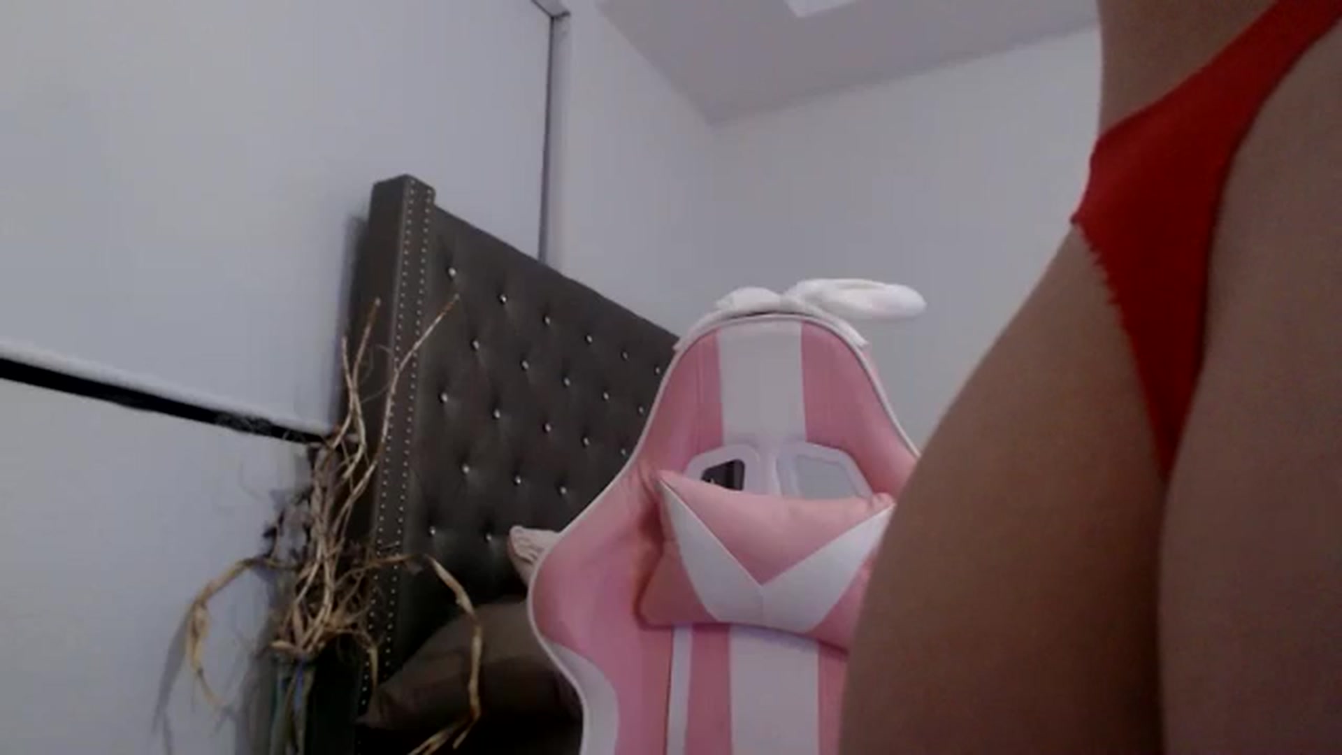 Gallery image thumbnail from iplayhardbabe's myfreecams stream on, 06/08/2024, 08:46 image 14 of 20