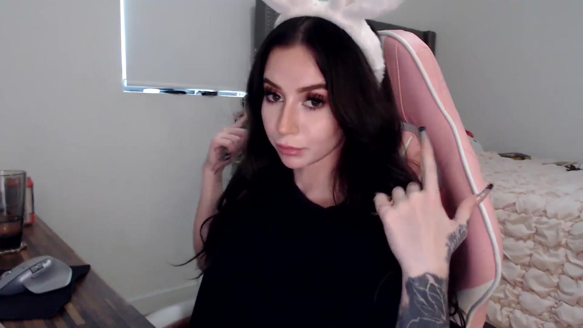 Gallery image thumbnail from iplayhardbabe's myfreecams stream on, 06/12/2024, 01:15 image 6 of 20