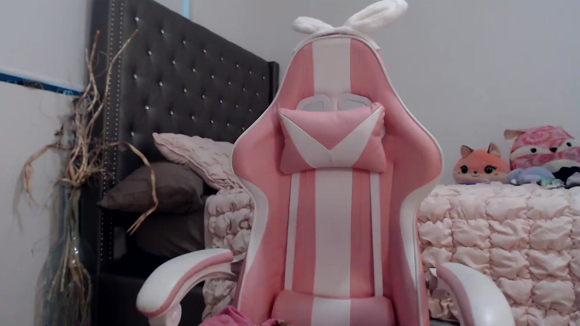 Gallery image thumbnail from iplayhardbabe's myfreecams stream on, 06/12/2024, 20:57 image 16 of 20