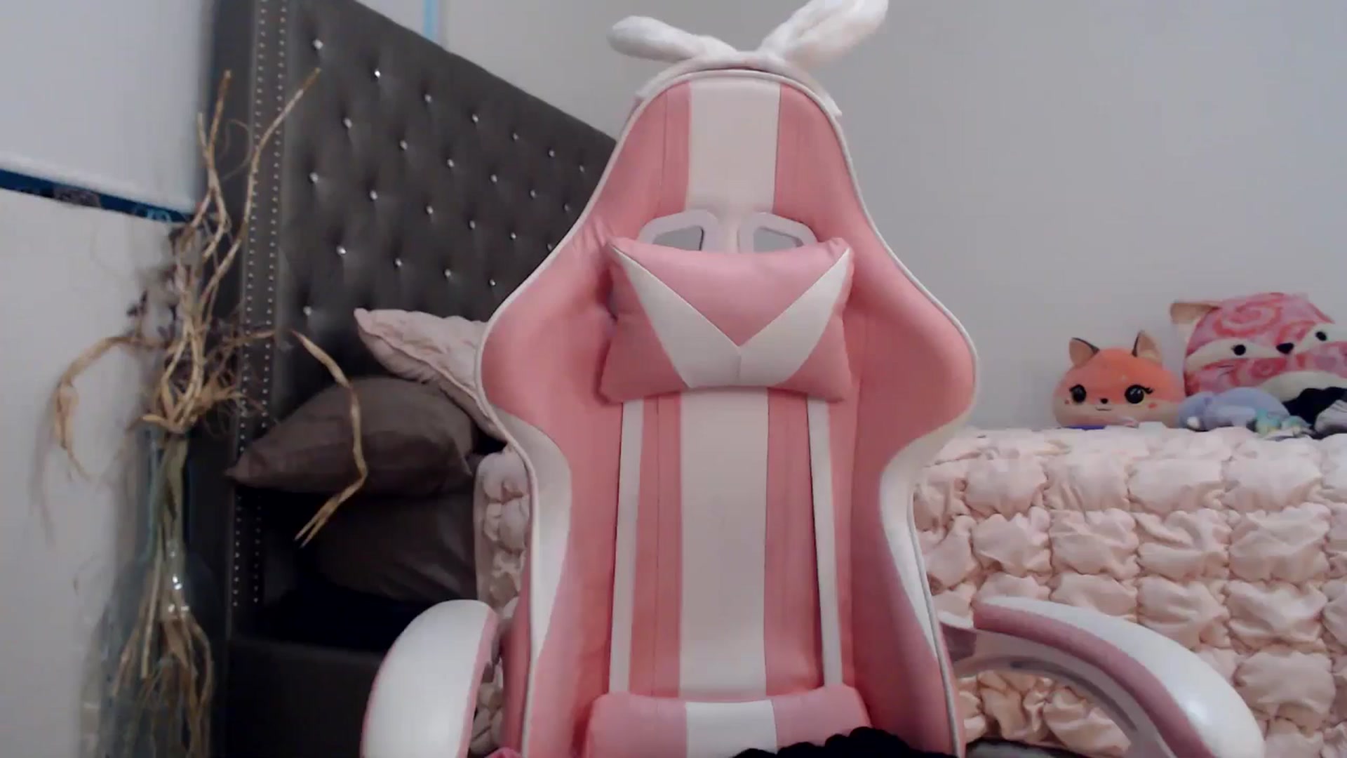 Gallery image thumbnail from iplayhardbabe's myfreecams stream on, 06/12/2024, 20:57 image 15 of 20