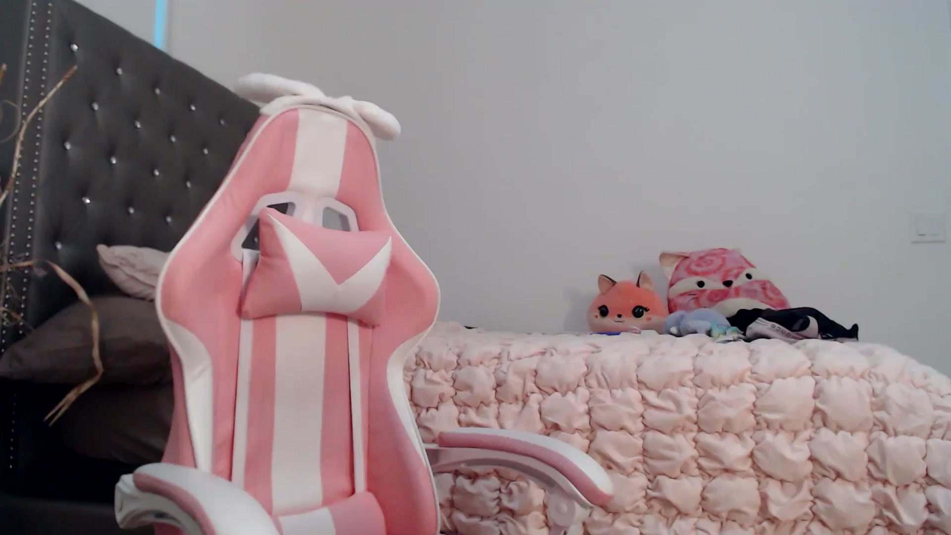 Gallery image thumbnail from iplayhardbabe's myfreecams stream on, 06/12/2024, 21:33 image 20 of 20