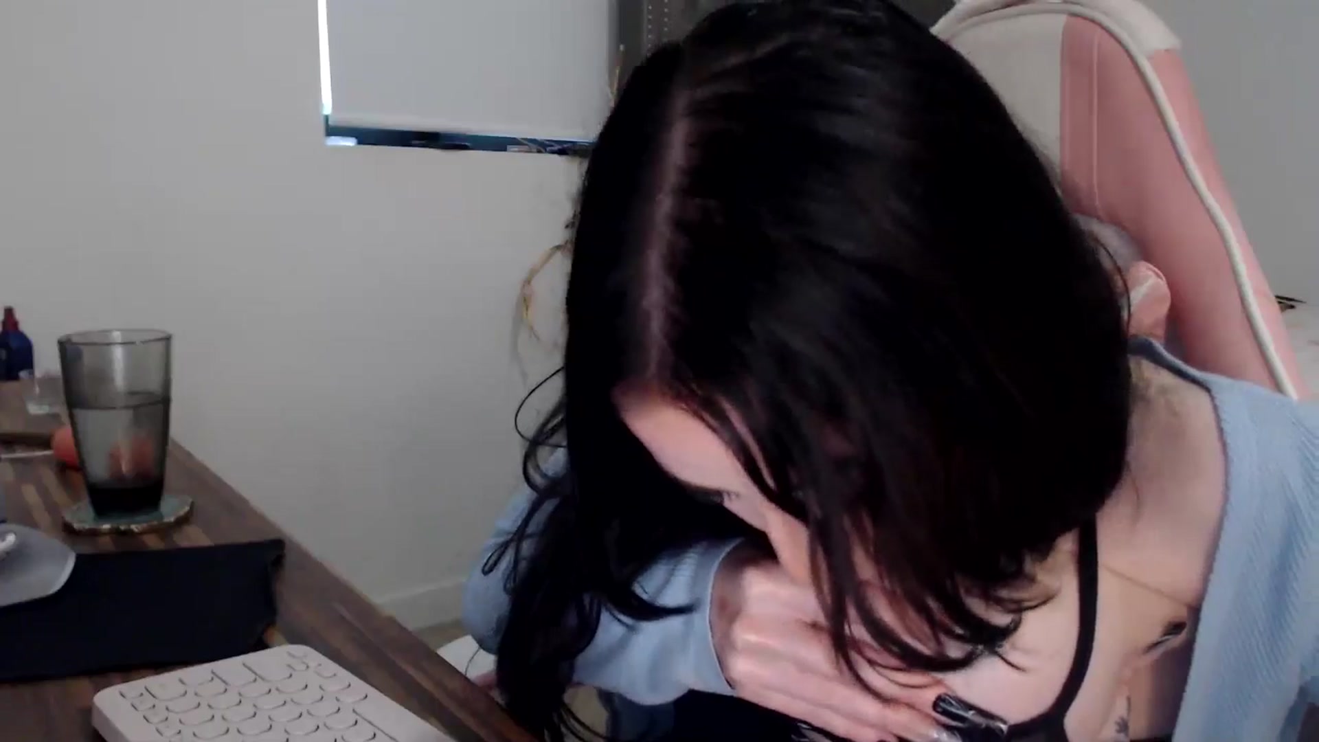 Gallery image thumbnail from iplayhardbabe's myfreecams stream on, 06/13/2024, 23:32 image 4 of 20