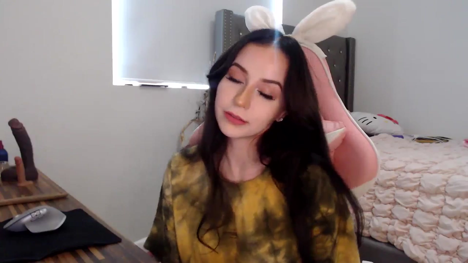 Gallery image thumbnail from iplayhardbabe's myfreecams stream on, 06/15/2024, 20:00 image 8 of 20