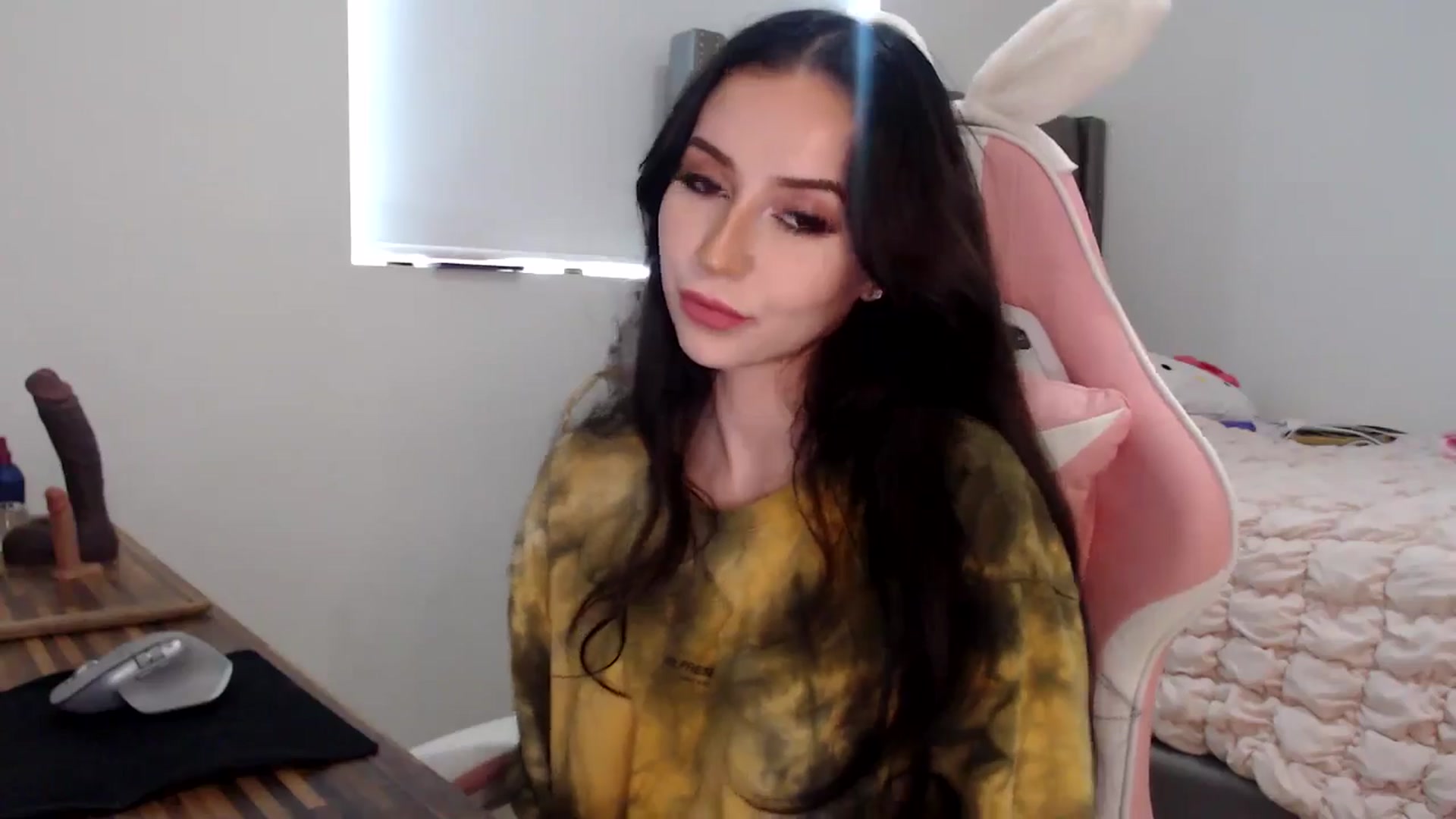 Gallery image thumbnail from iplayhardbabe's myfreecams stream on, 06/15/2024, 20:00 image 3 of 20