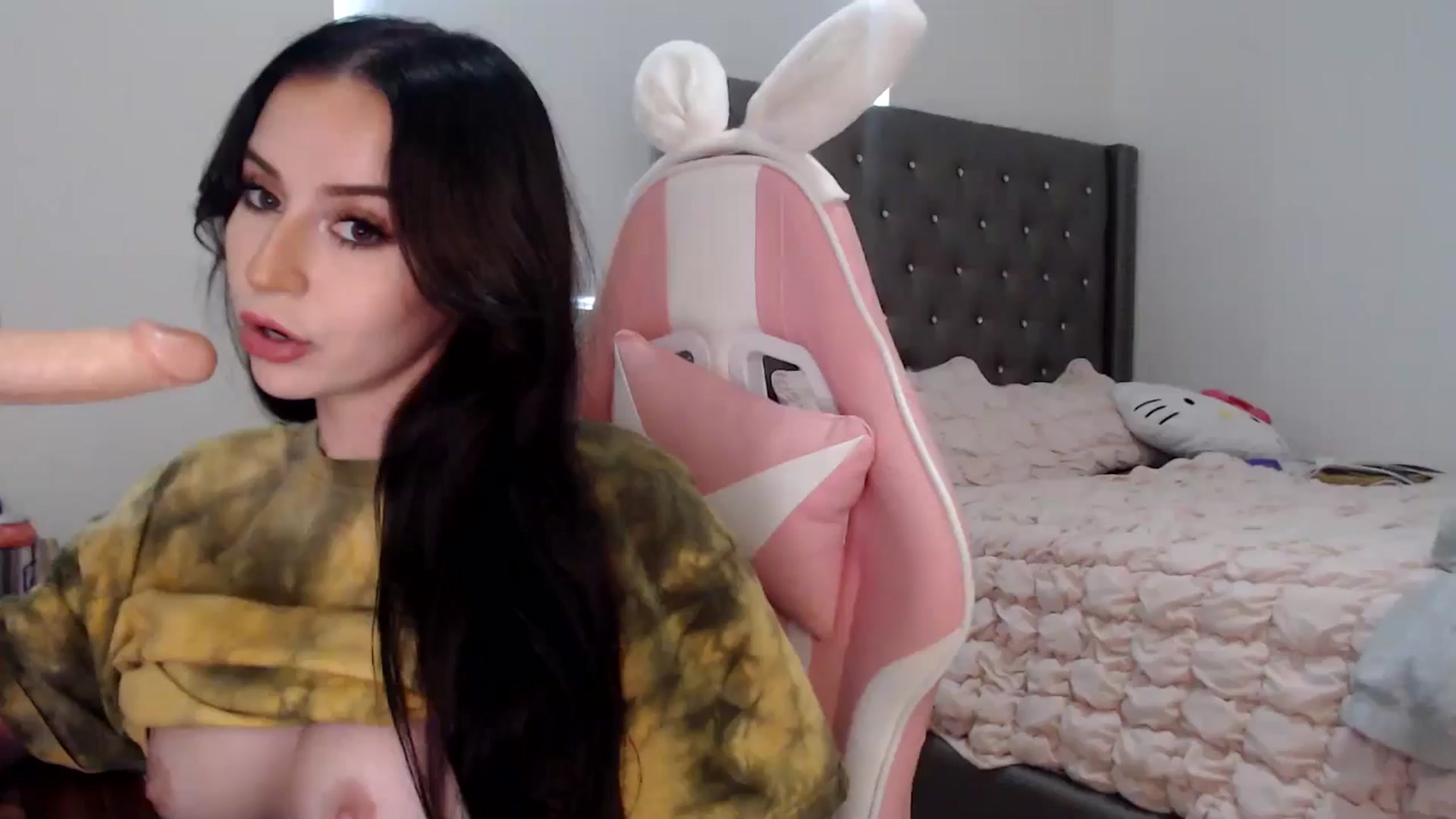 Gallery image thumbnail from iplayhardbabe's myfreecams stream on, 06/15/2024, 20:55 image 4 of 20