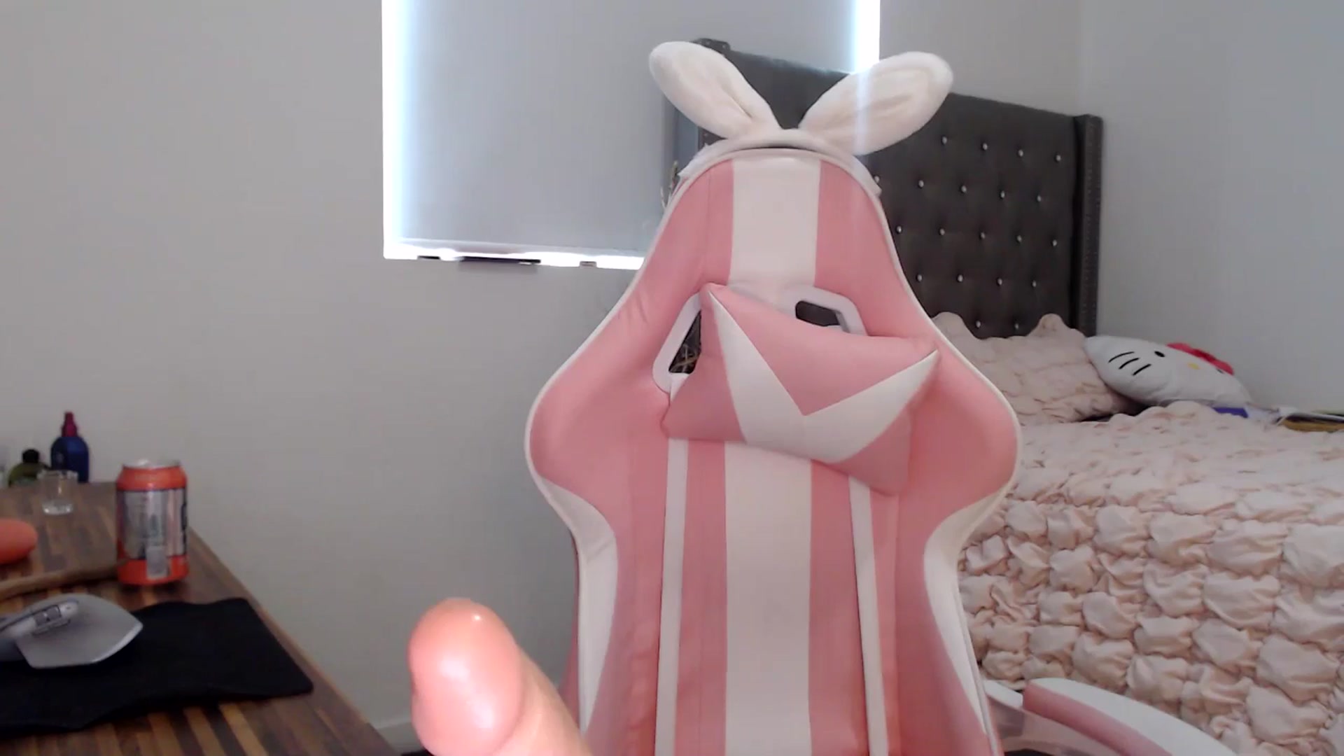 Gallery image thumbnail from iplayhardbabe's myfreecams stream on, 06/15/2024, 20:55 image 17 of 20