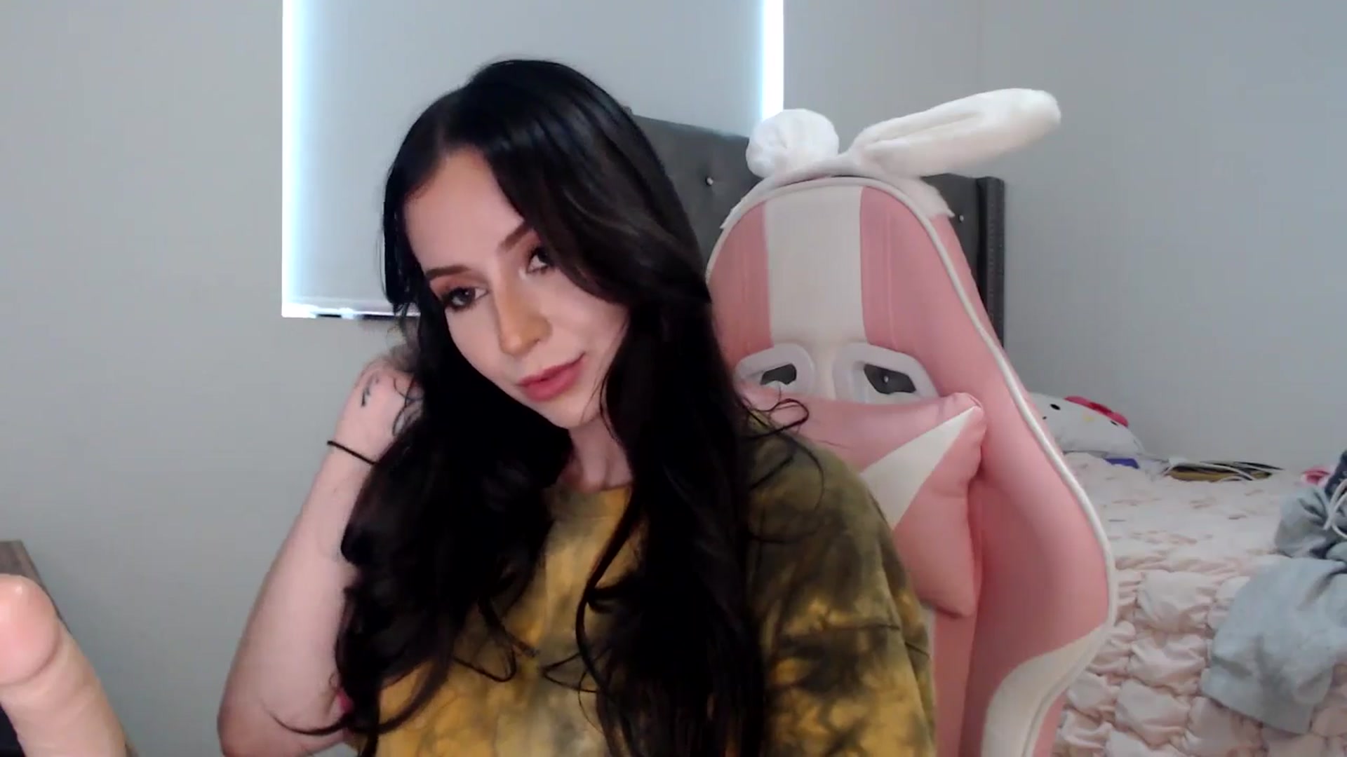 Gallery image thumbnail from iplayhardbabe's myfreecams stream on, 06/15/2024, 22:12 image 3 of 20