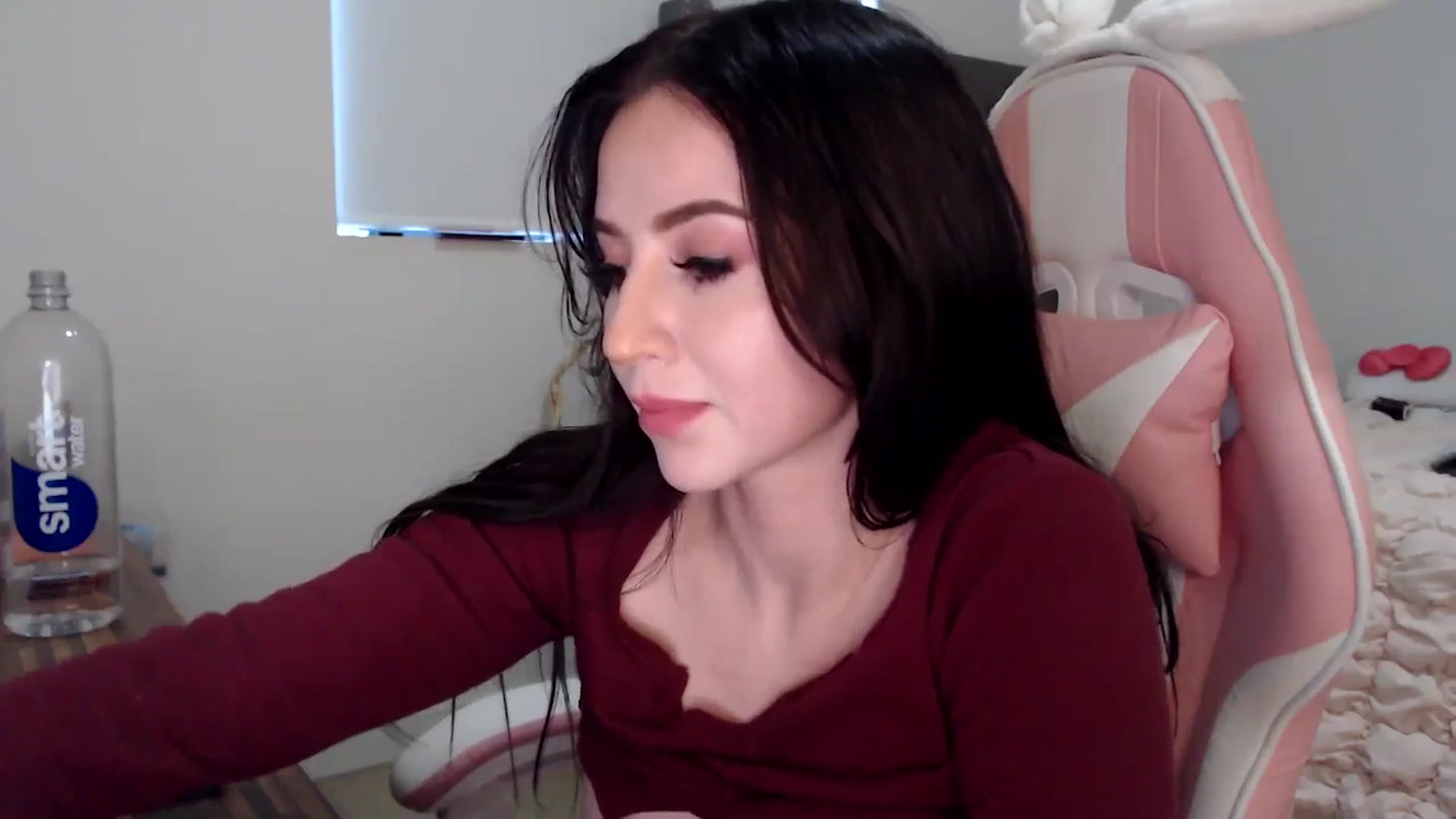 Gallery image thumbnail from iplayhardbabe's myfreecams stream on, 06/24/2024, 24:23 image 12 of 20