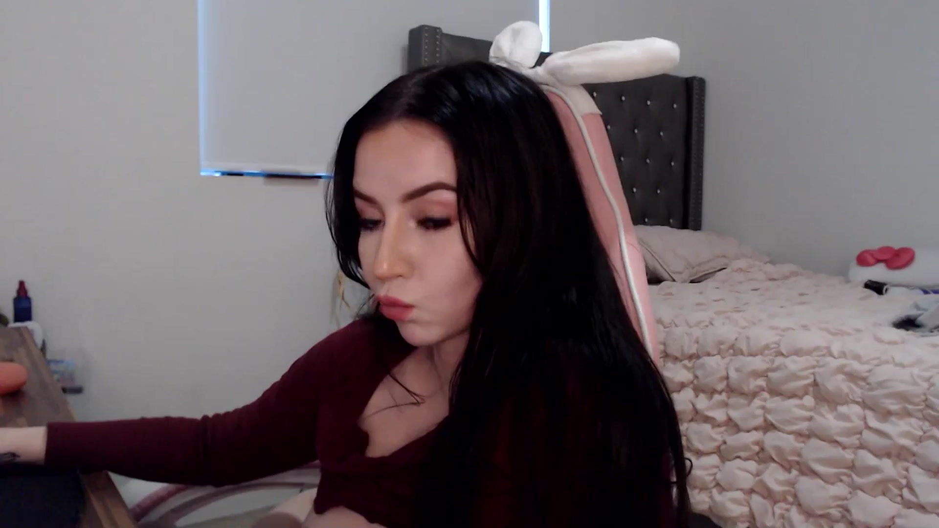 Gallery image thumbnail from iplayhardbabe's myfreecams stream on, 06/24/2024, 24:23 image 15 of 20