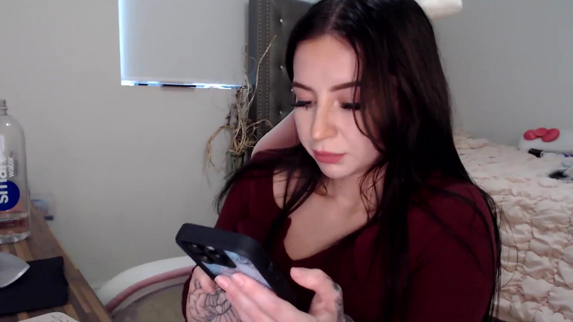 Gallery image thumbnail from iplayhardbabe's myfreecams stream on, 06/24/2024, 24:23 image 10 of 20