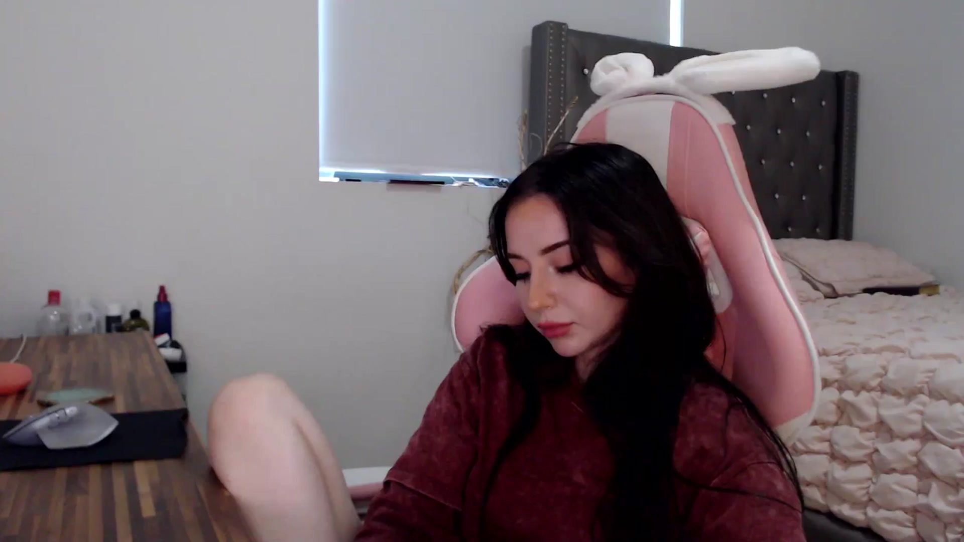 Gallery image thumbnail from iplayhardbabe's myfreecams stream on, 06/24/2024, 20:12 image 12 of 20