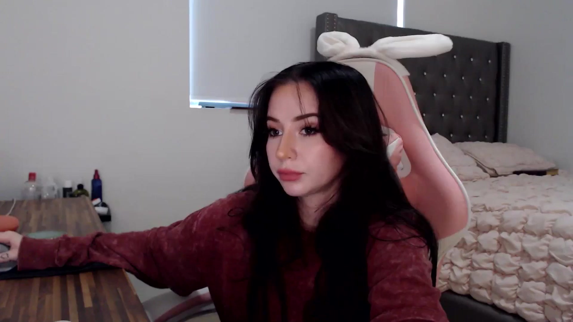 Gallery image thumbnail from iplayhardbabe's myfreecams stream on, 06/24/2024, 20:12 image 17 of 20