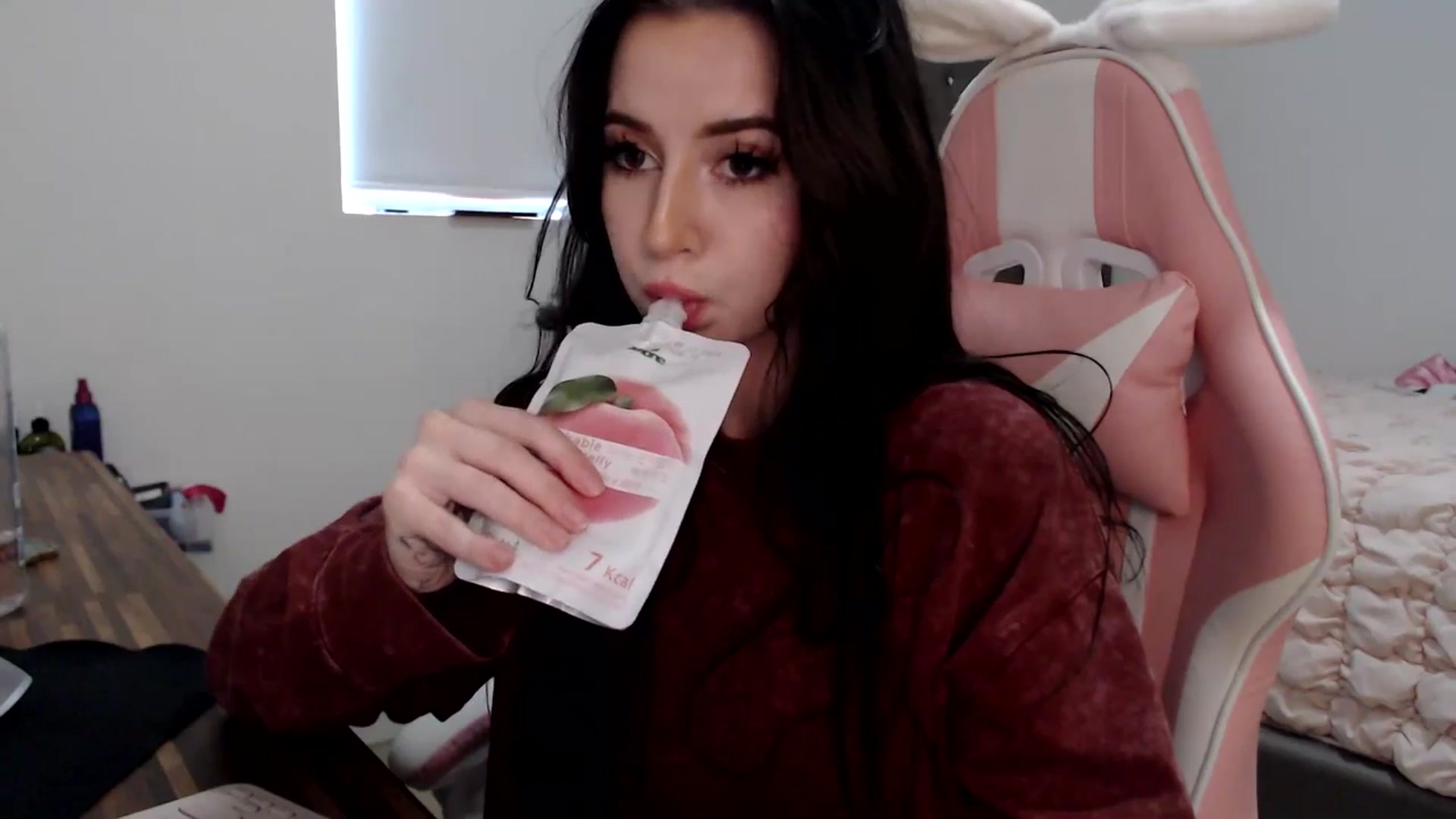 Gallery image thumbnail from iplayhardbabe's myfreecams stream on, 06/24/2024, 23:27 image 17 of 20