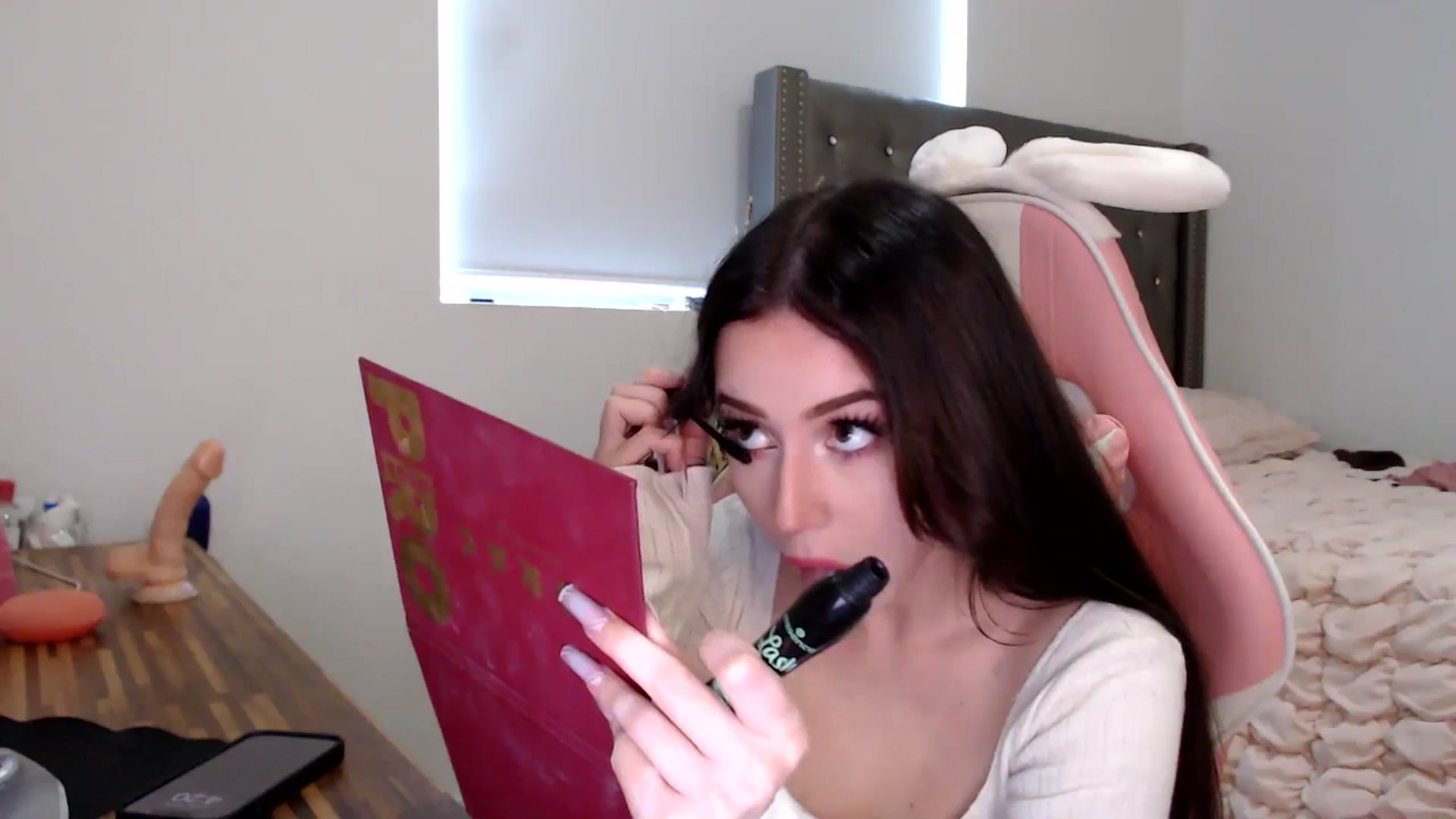 Gallery image thumbnail from iplayhardbabe's myfreecams stream on, 06/29/2024, 21:02 image 6 of 20