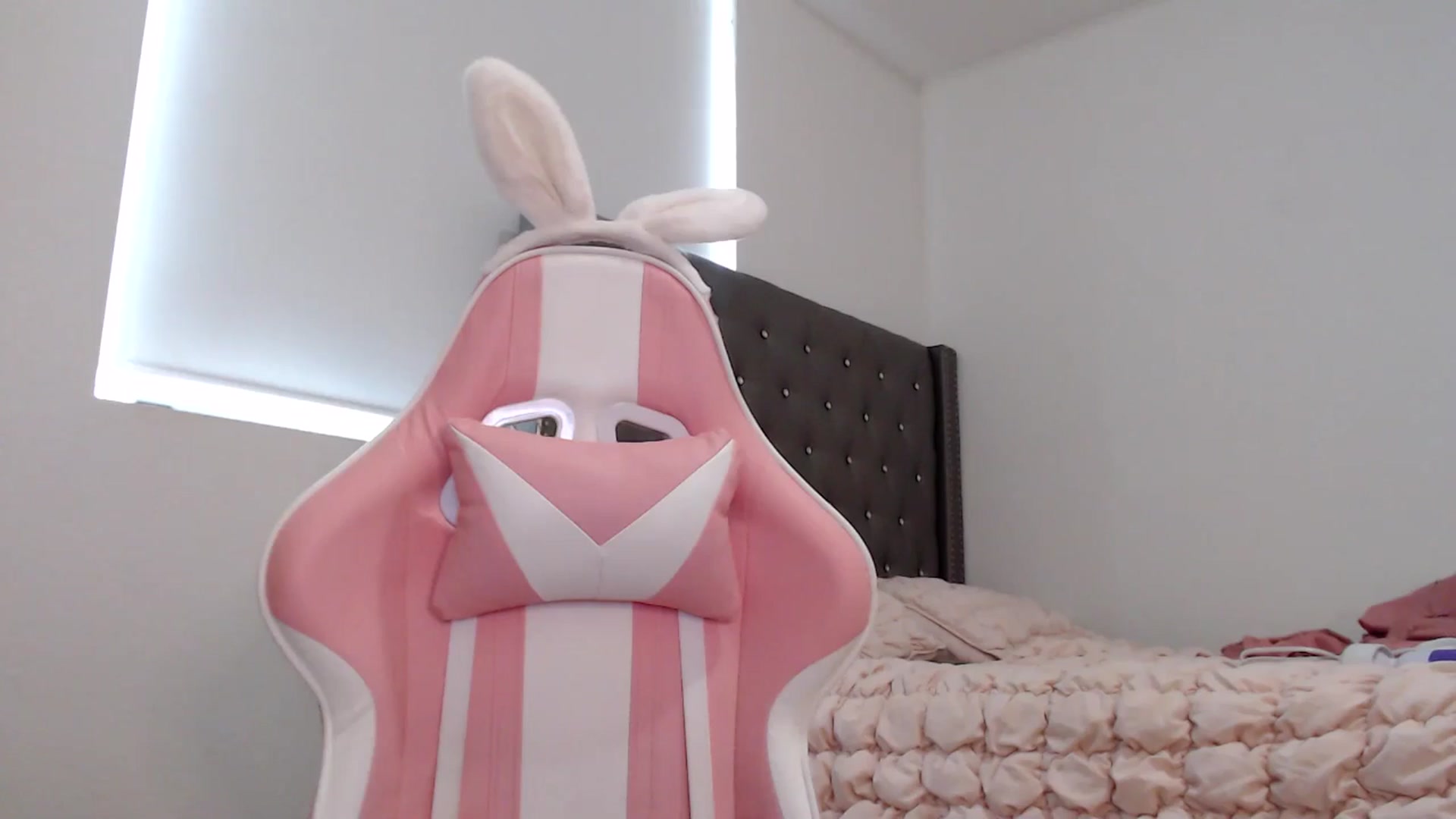 Gallery image thumbnail from iplayhardbabe's myfreecams stream on, 06/29/2024, 22:16 image 8 of 20