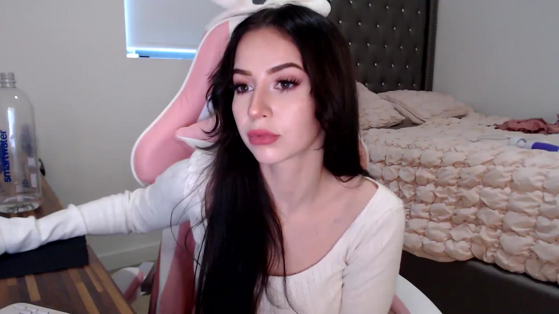 Gallery image thumbnail from iplayhardbabe's myfreecams stream on, 06/29/2024, 22:41 image 18 of 20