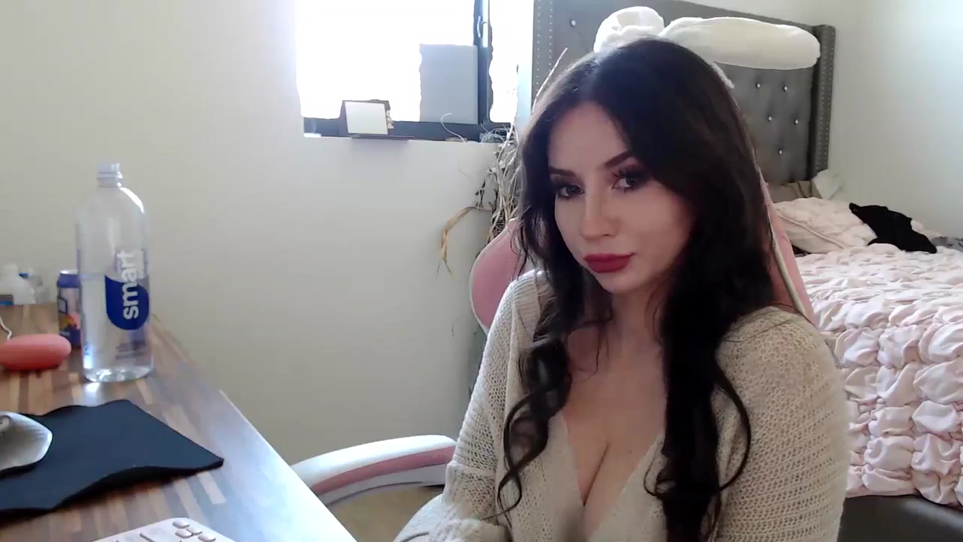 Gallery image thumbnail from iplayhardbabe's myfreecams stream on, 07/07/2024, 20:16 image 9 of 20
