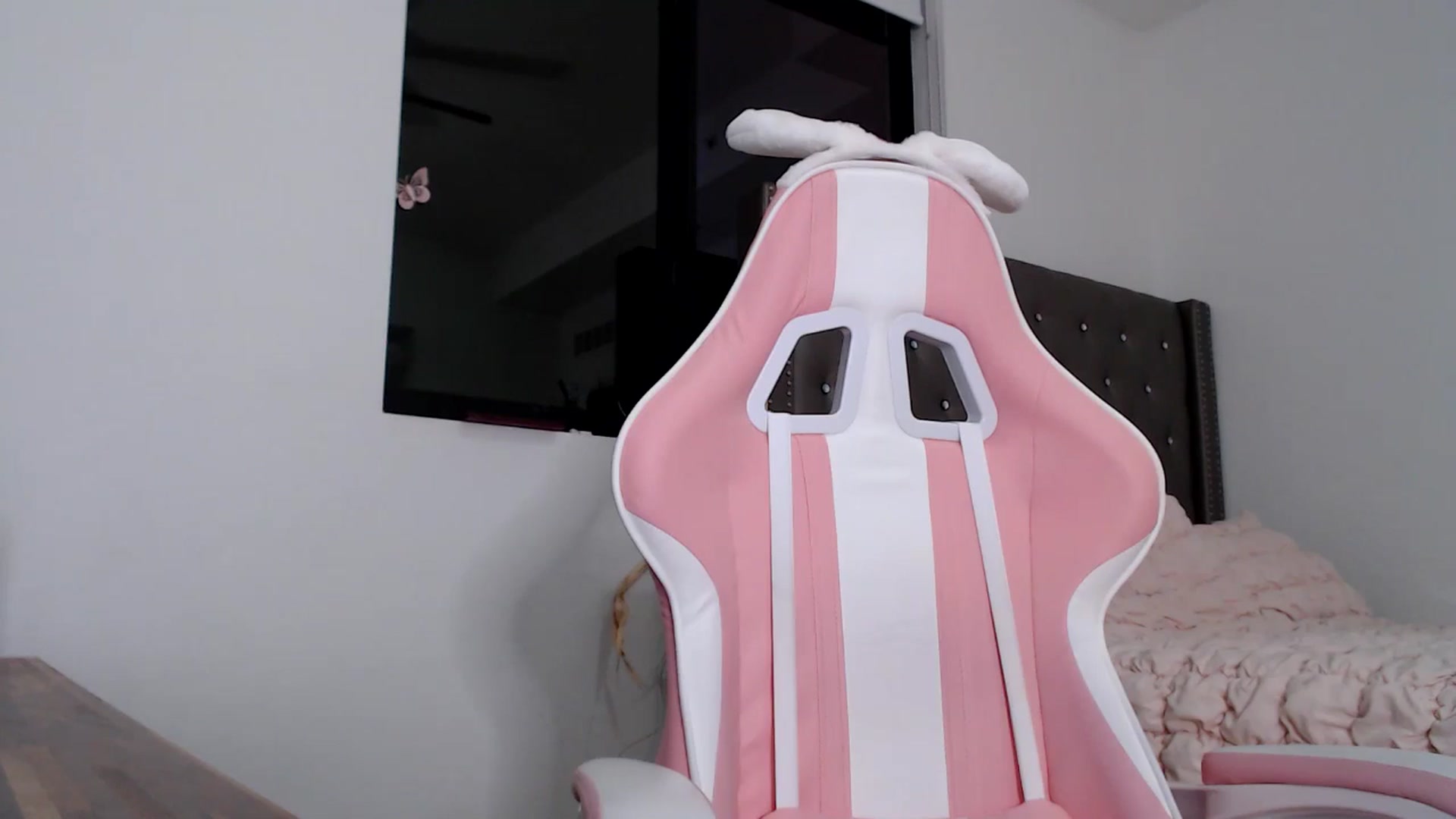 Gallery image thumbnail from iplayhardbabe's myfreecams stream on, 07/24/2024, 02:12 image 3 of 20