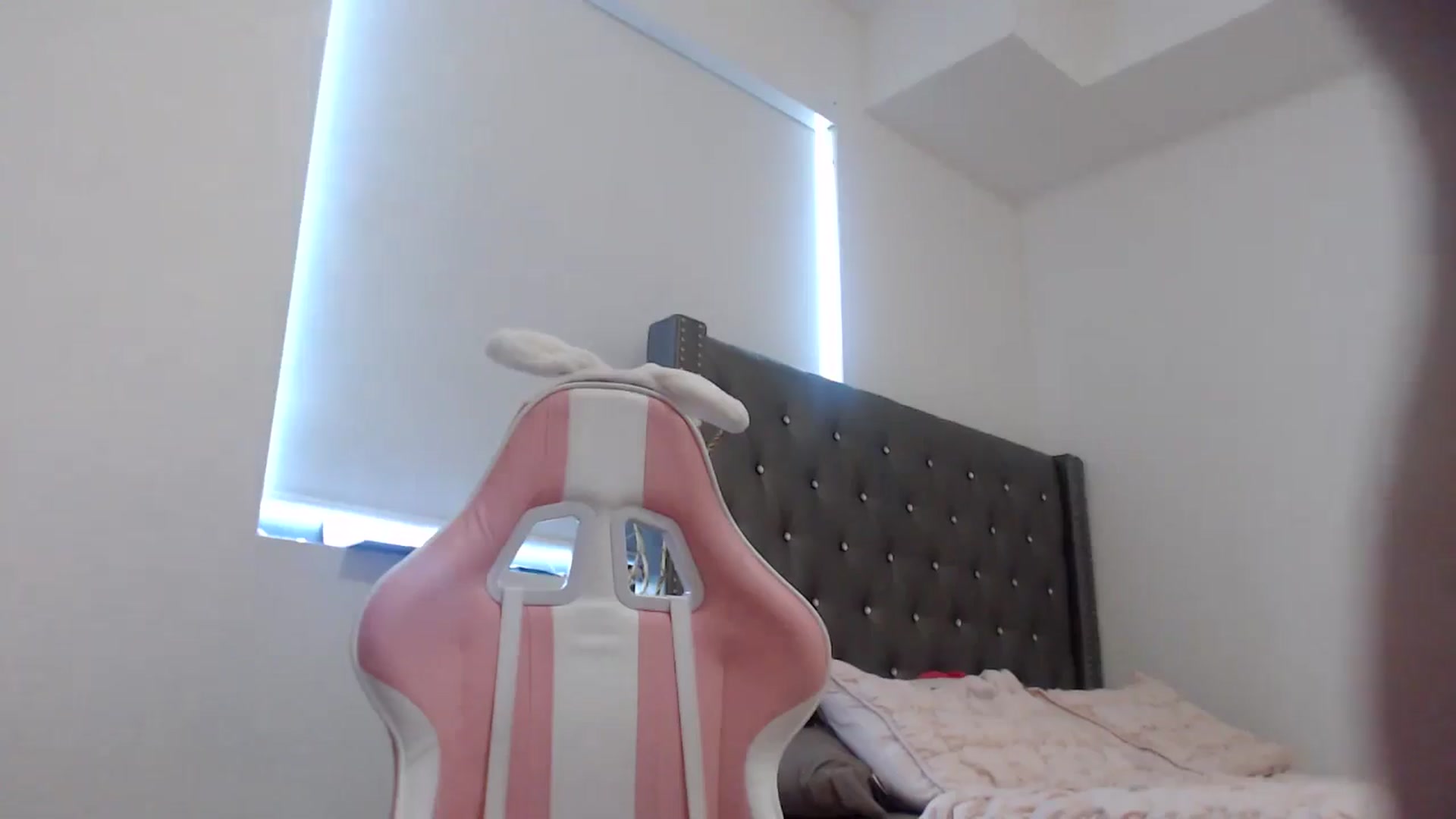 Gallery image thumbnail from iplayhardbabe's myfreecams stream on, 07/25/2024, 21:23 image 10 of 20