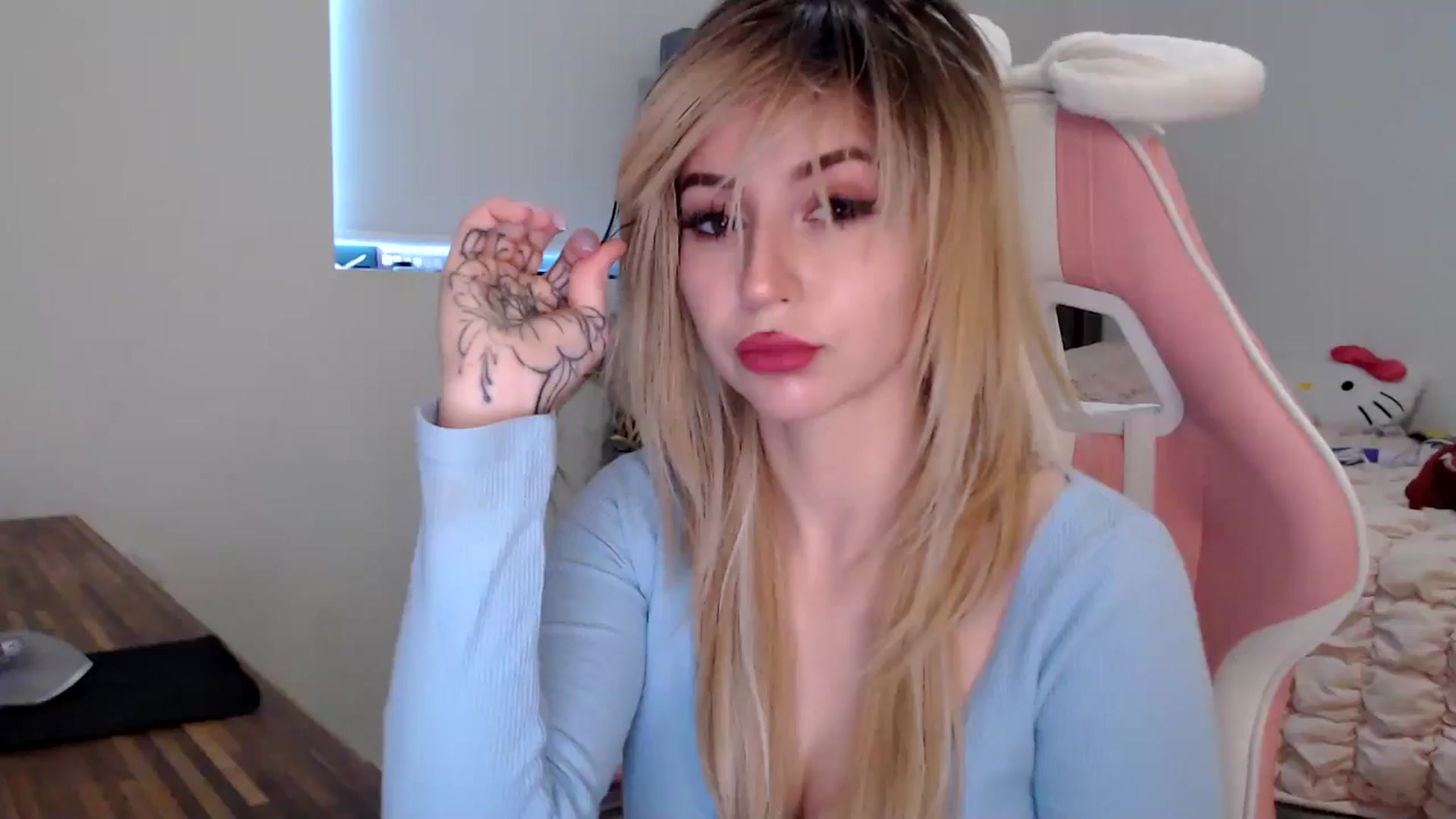 Gallery image thumbnail from iplayhardbabe's myfreecams stream on, 07/27/2024, 21:20 image 1 of 20