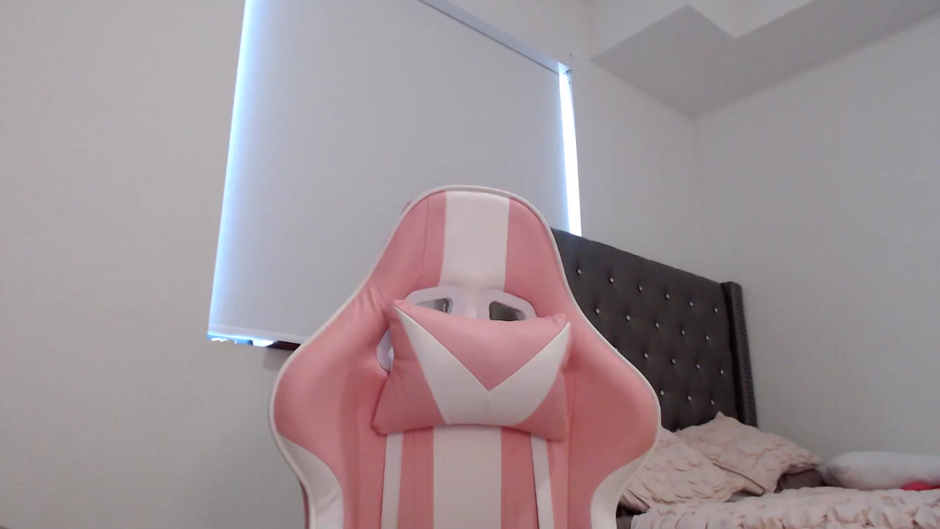 Gallery image thumbnail from iplayhardbabe's myfreecams stream on, 07/31/2024, 23:37 image 1 of 20