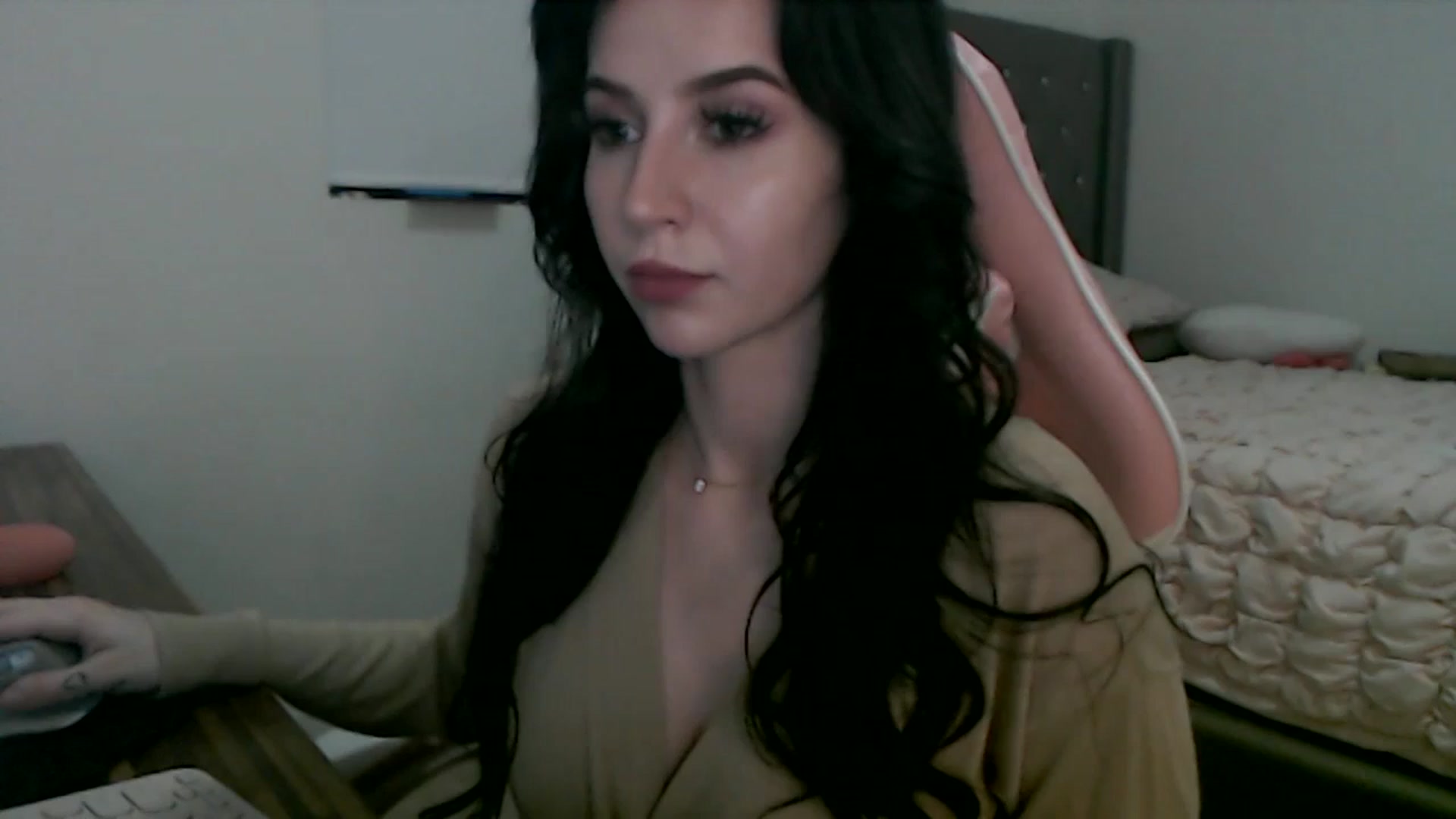 Gallery image thumbnail from iplayhardbabe's myfreecams stream on, 08/01/2024, 24:24 image 20 of 20