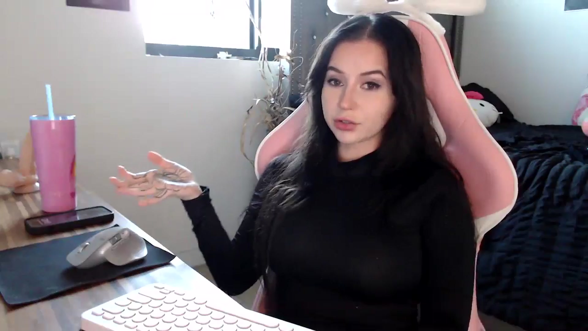 Gallery image thumbnail from iplayhardbabe's myfreecams stream on, 09/29/2024, 22:54 image 16 of 20