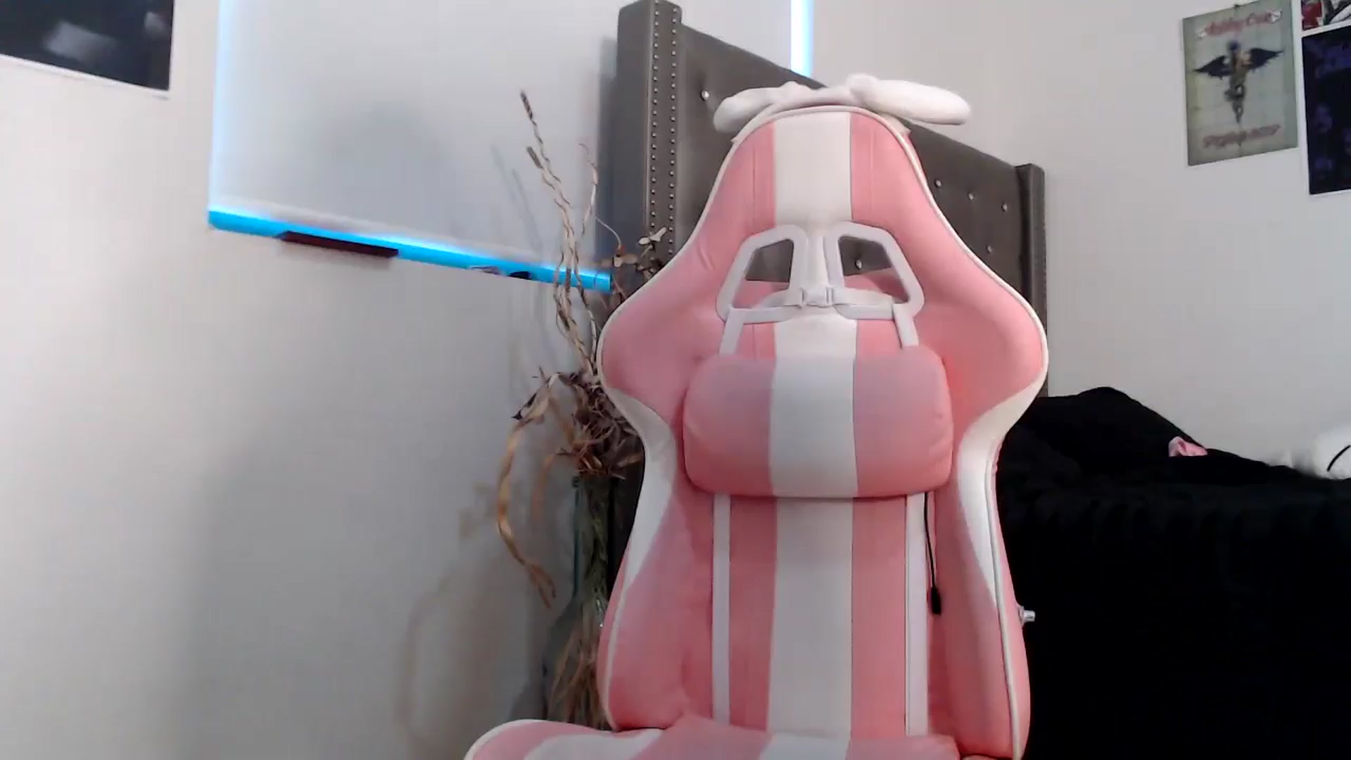 Gallery image thumbnail from iplayhardbabe's myfreecams stream on, 10/04/2024, 22:58 image 1 of 20