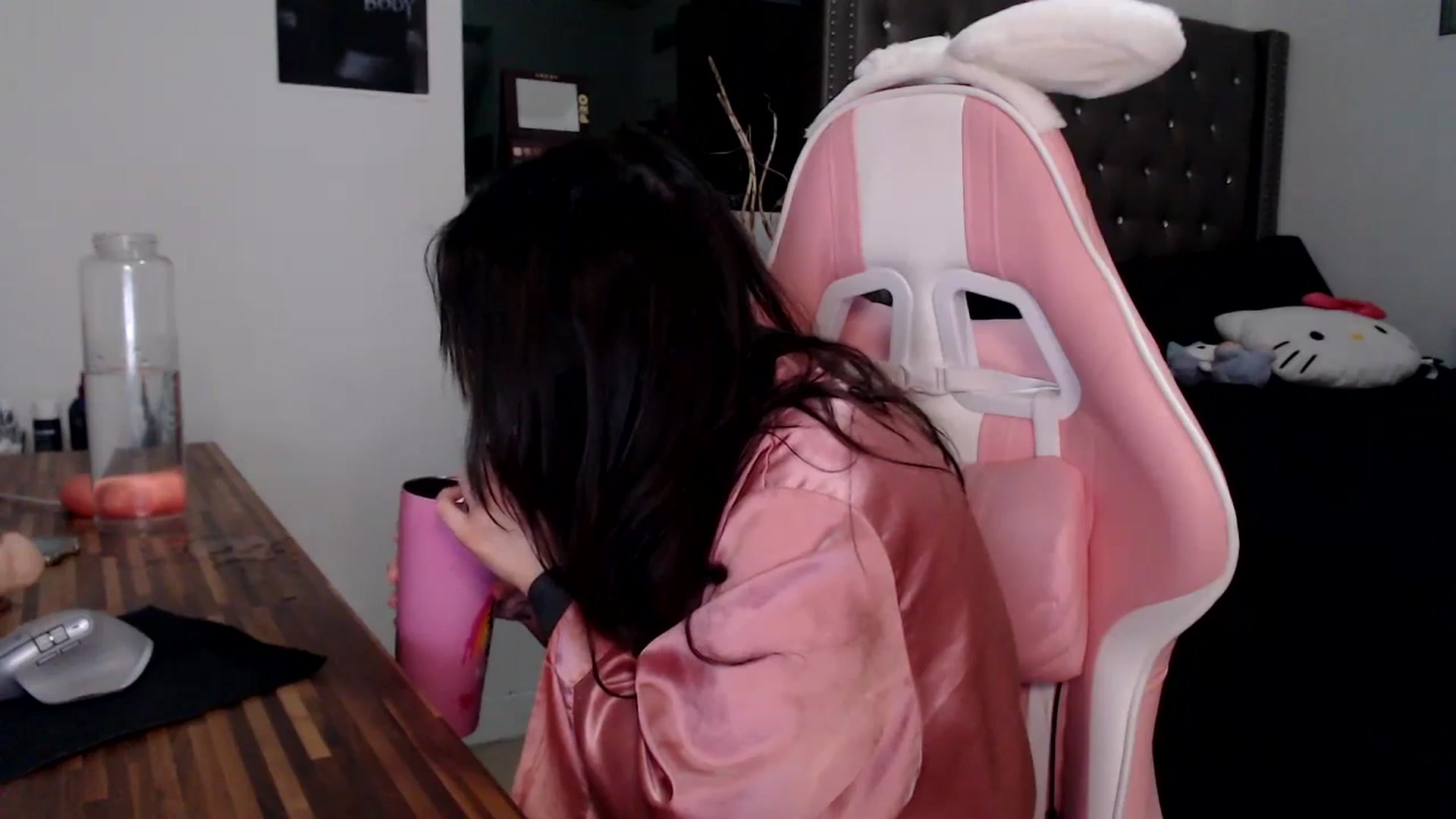 Gallery image thumbnail from iplayhardbabe's myfreecams stream on, 10/16/2024, 01:44 image 20 of 20