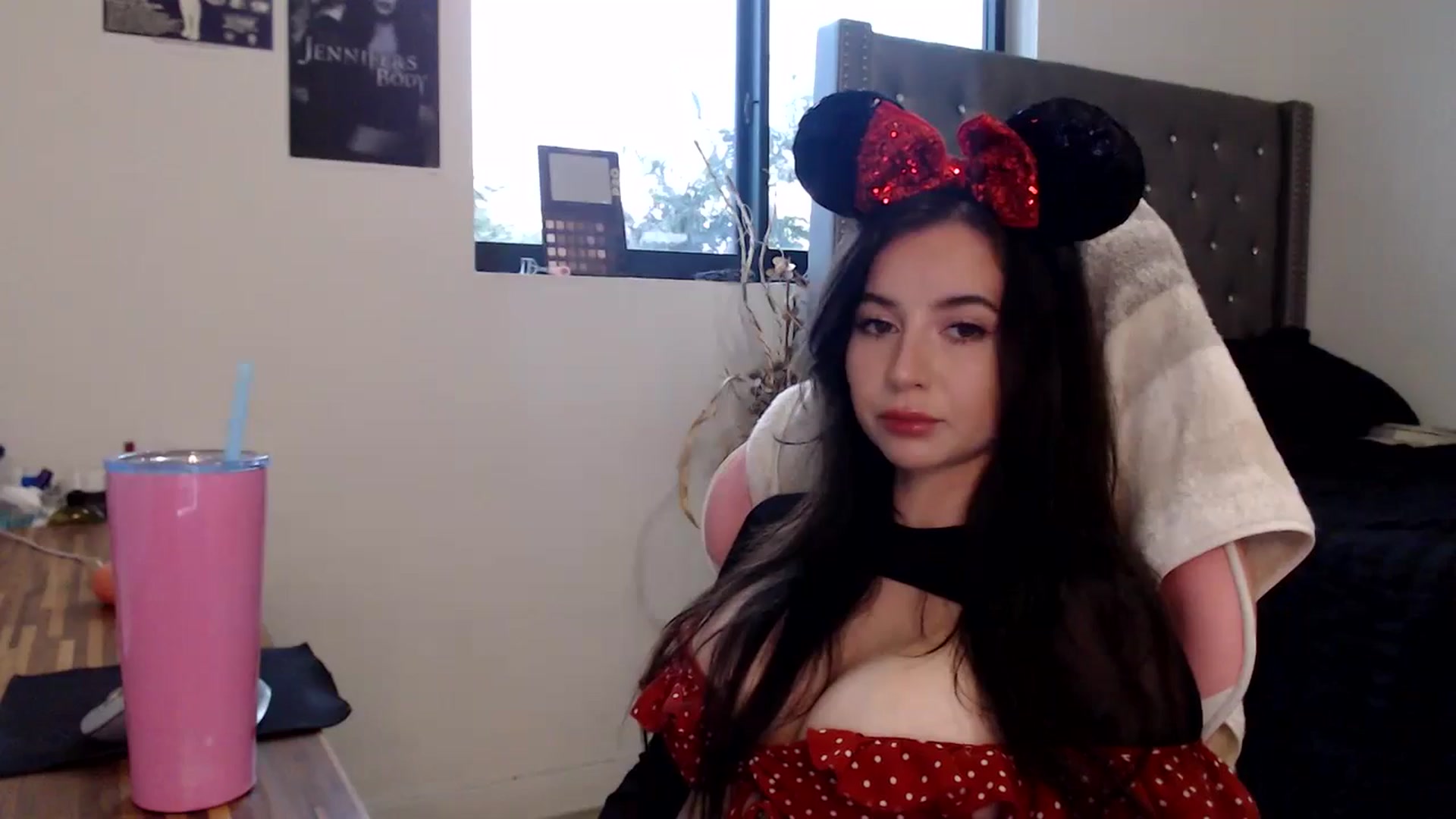 Gallery image thumbnail from iplayhardbabe's myfreecams stream on, 10/27/2024, 22:58 image 14 of 20