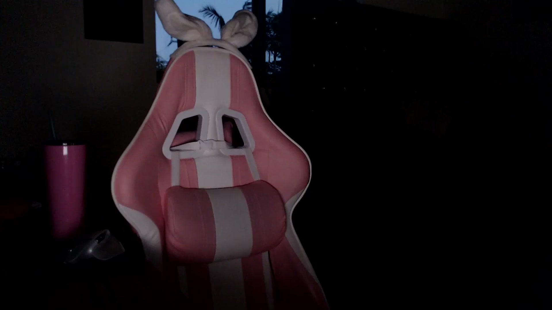 Gallery image thumbnail from iplayhardbabe's myfreecams stream on, 10/31/2024, 23:01 image 20 of 20