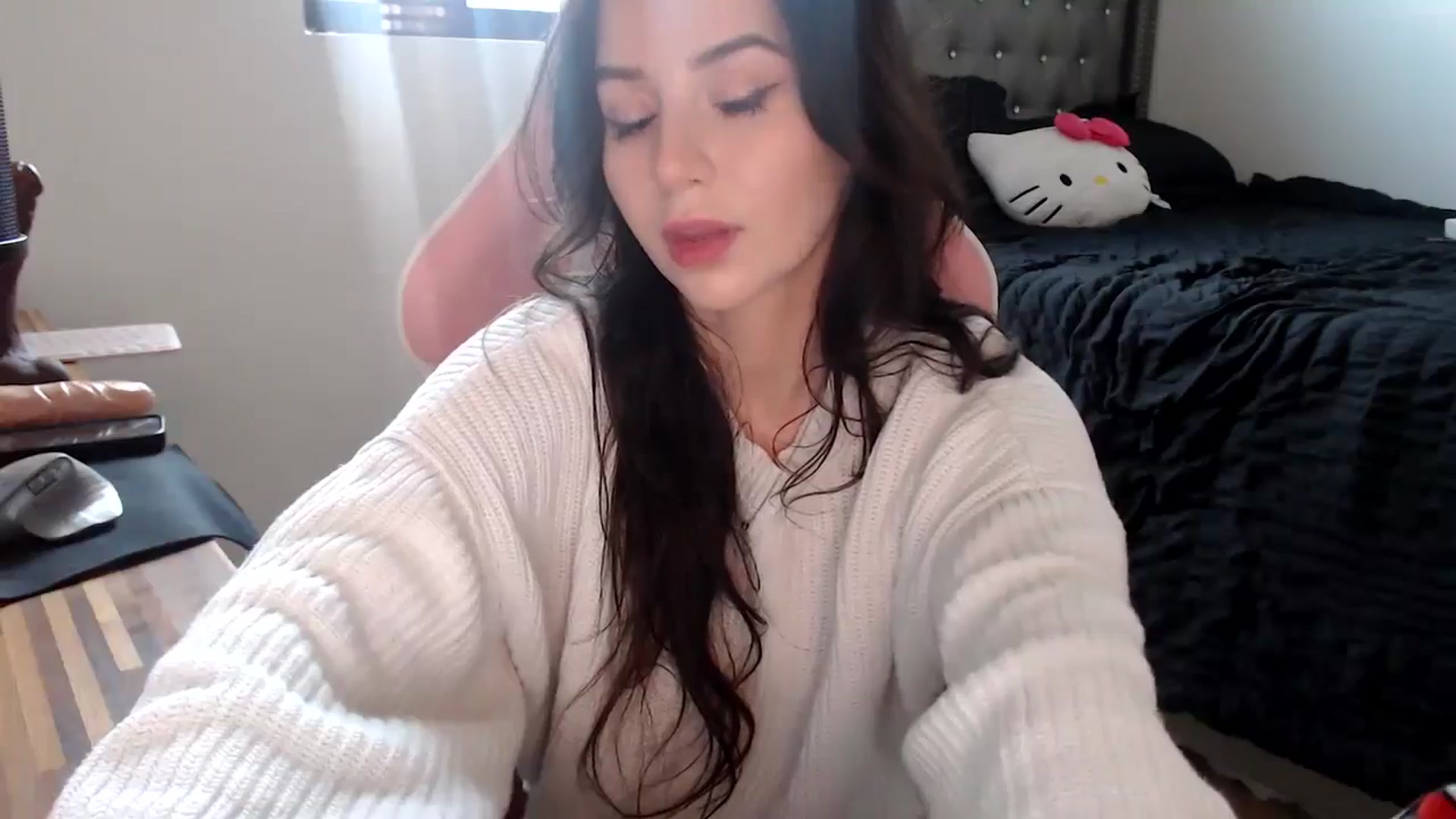 Gallery image thumbnail from iplayhardbabe's myfreecams stream on, 11/03/2024, 21:46 image 20 of 20