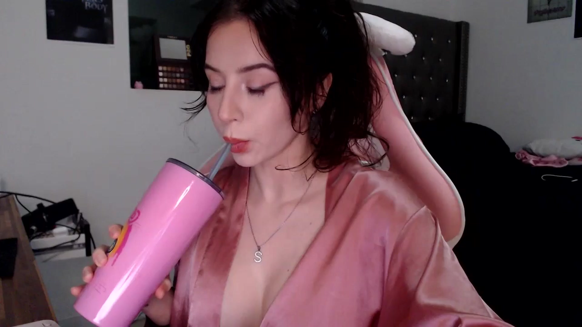 Gallery image thumbnail from iplayhardbabe's myfreecams stream on, 11/05/2024, 23:28 image 18 of 20