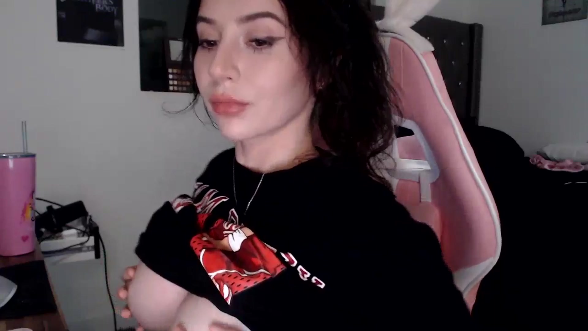 Gallery image thumbnail from iplayhardbabe's myfreecams stream on, 11/06/2024, 01:19 image 2 of 20