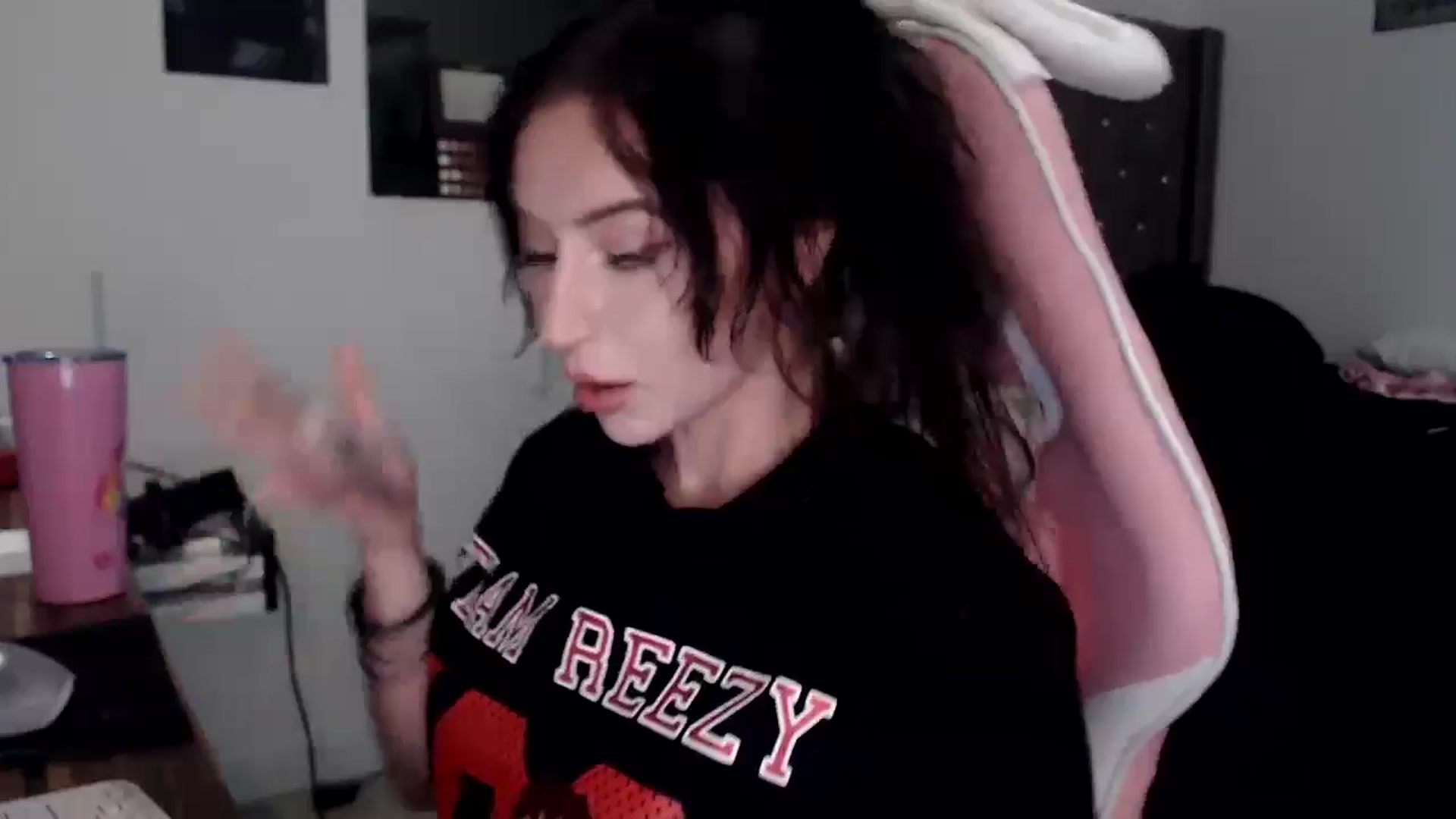 Gallery image thumbnail from iplayhardbabe's myfreecams stream on, 11/06/2024, 01:19 image 6 of 20