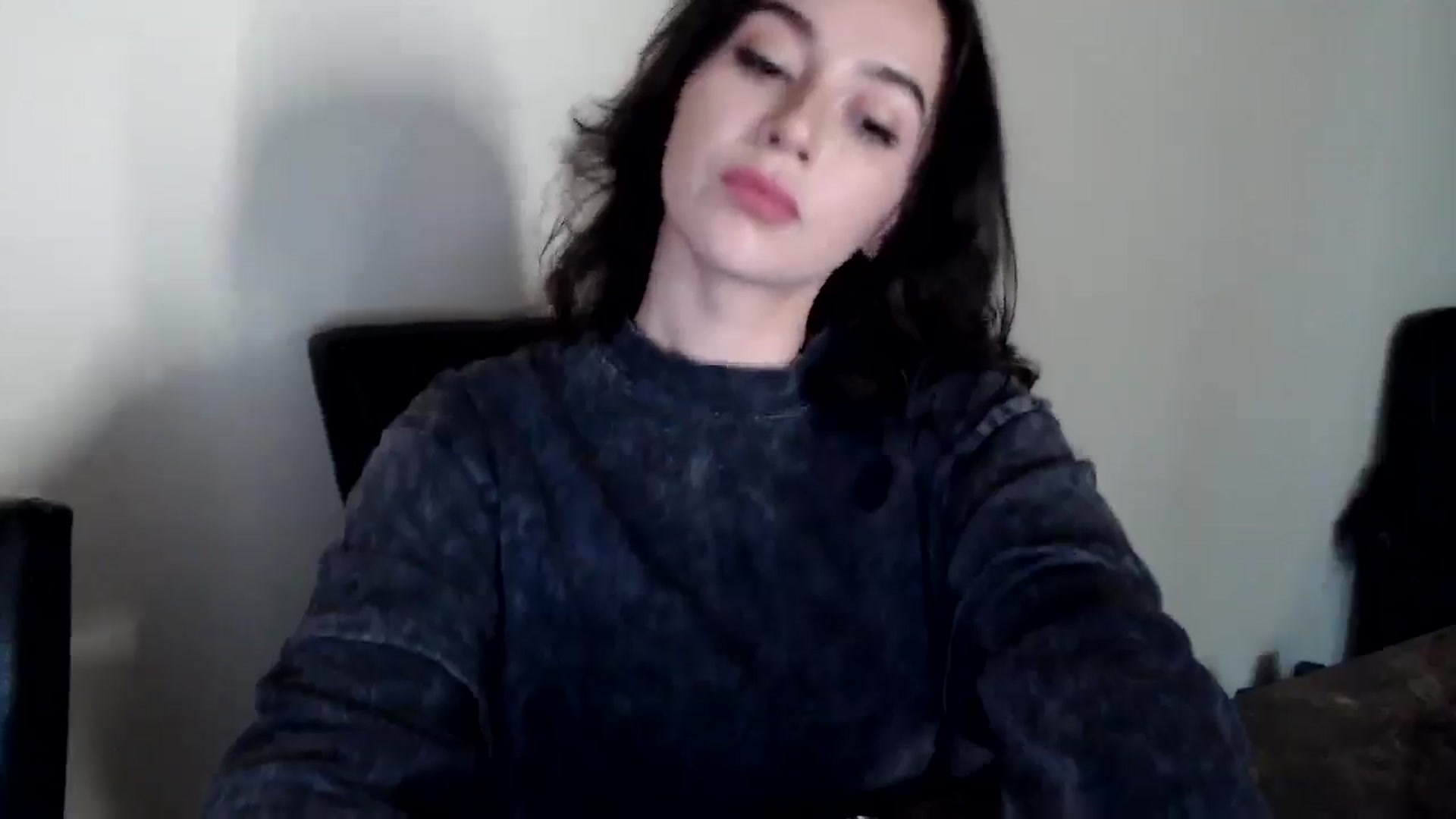 Gallery image thumbnail from iplayhardbabe's myfreecams stream on, 12/06/2024, 21:40 image 3 of 20