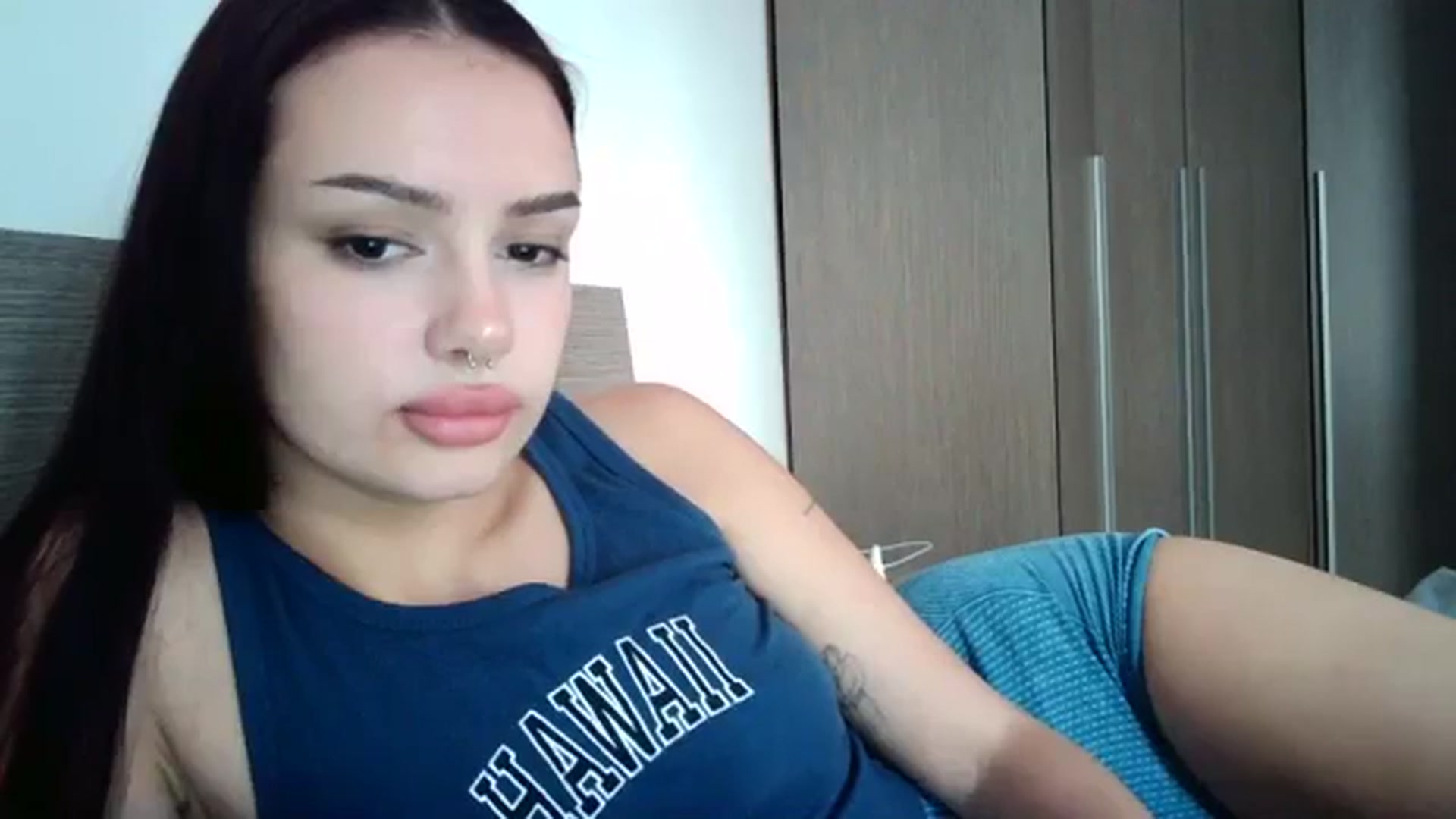 Gallery image thumbnail from irenebae's myfreecams stream on, 09/17/2023, 15:57 image 8 of 20